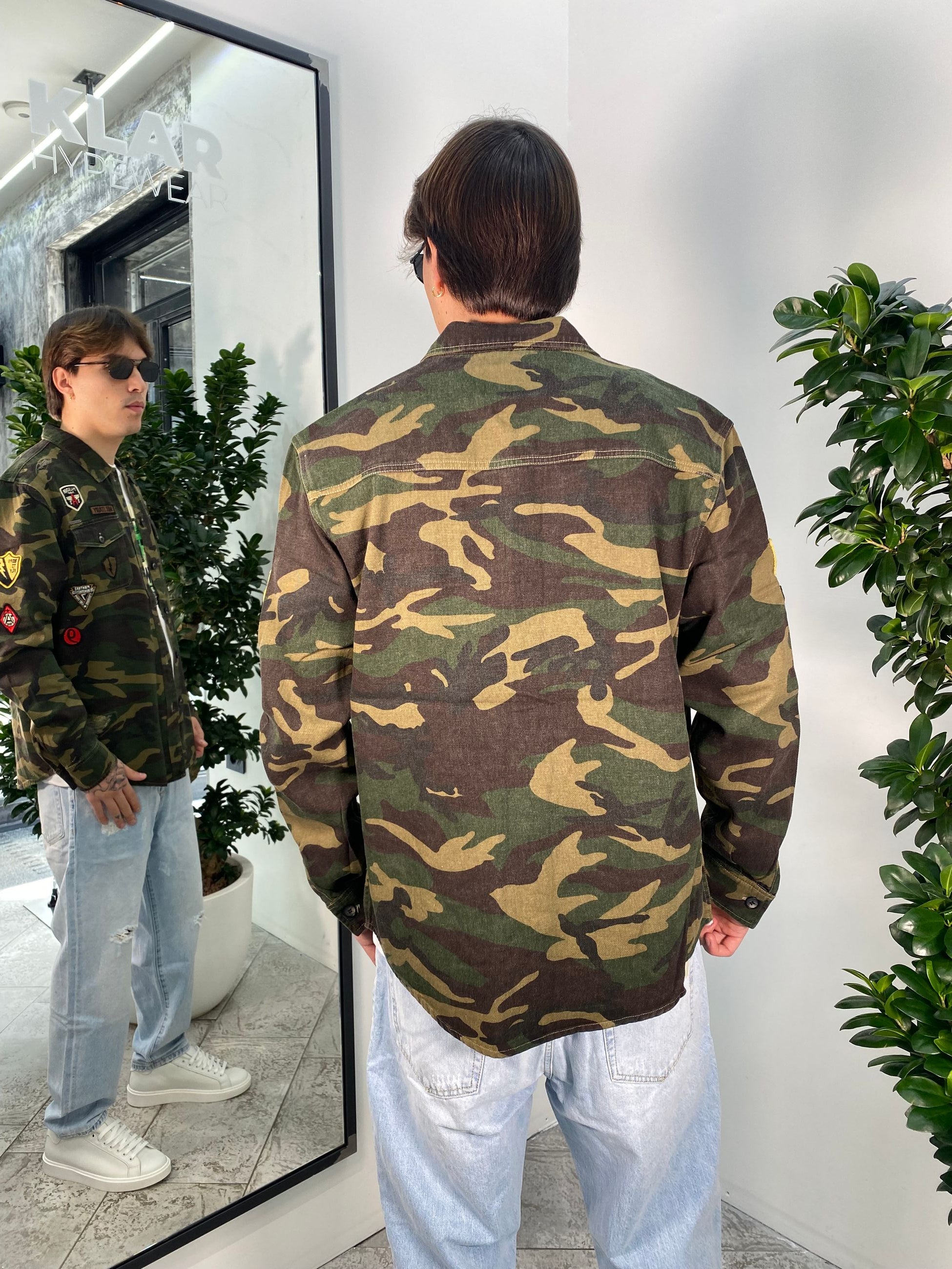 OVERSHIRT MILITARE CON PATCH E ABRASIONI GL333R