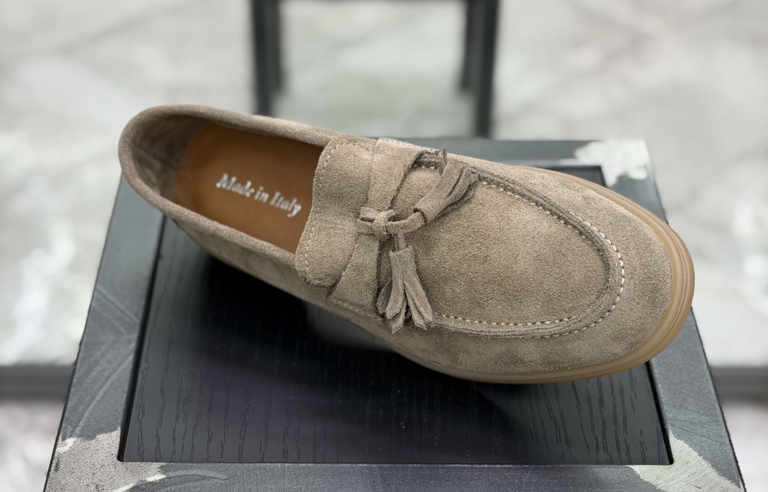 MOCASSINO IN CAMOSCIO CON NAPPINE PBB.BEI