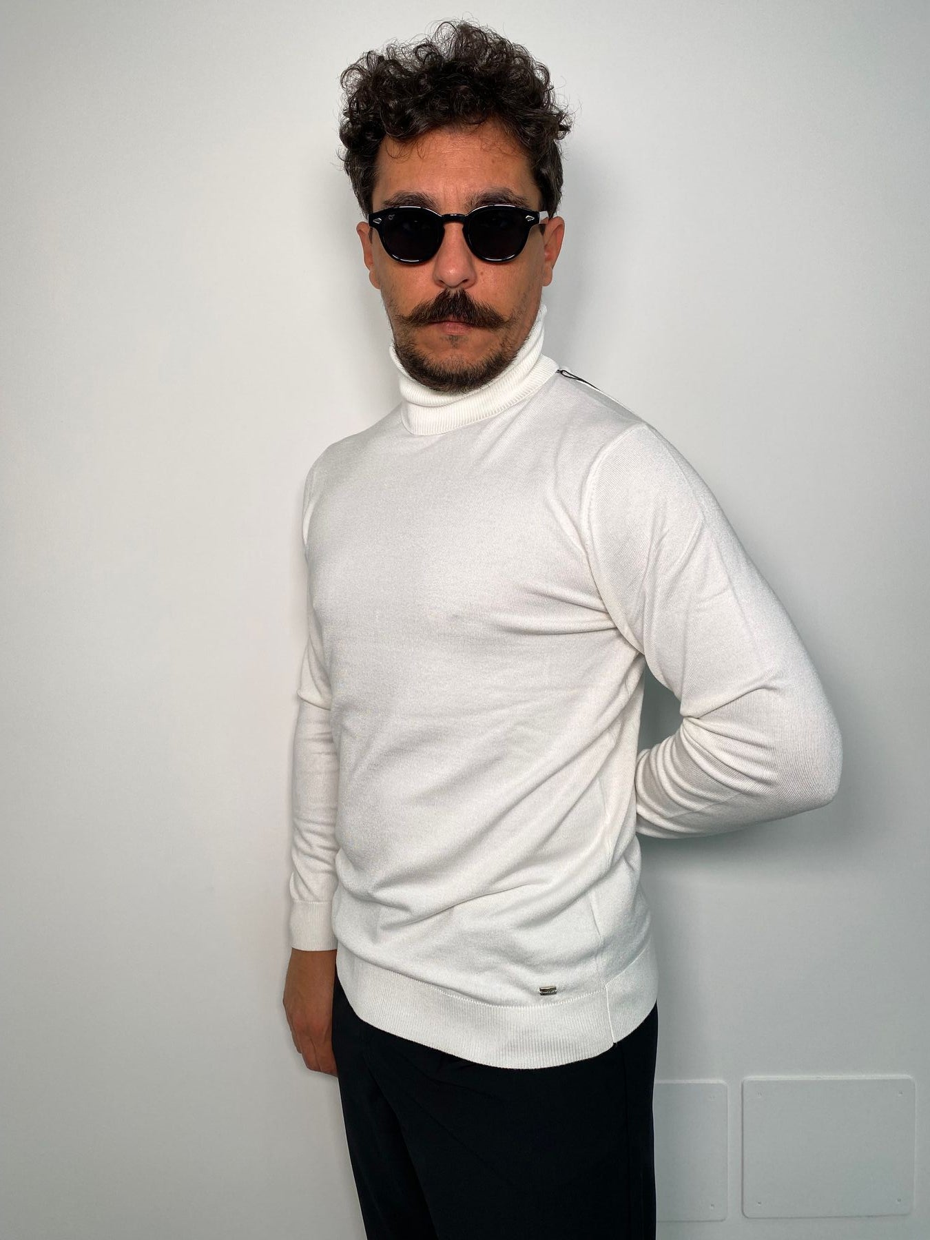 MAGLIA DOLCEVITA IN MISTO VISCOSA FINEZZA 12 - REGULAR FIT