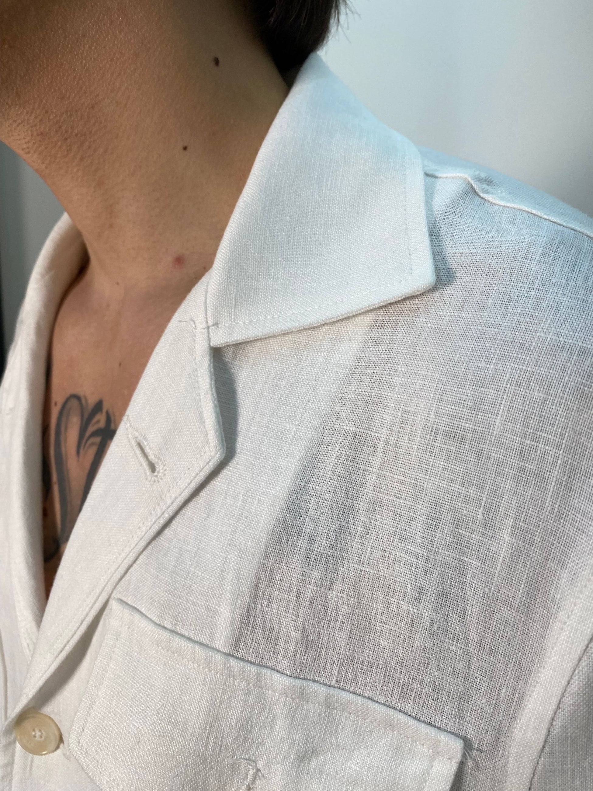 GIACCA SAHARIANA IN 100% LINO CON TASCHE A TOPPA - REGULAR FIT GIA3215.BIA