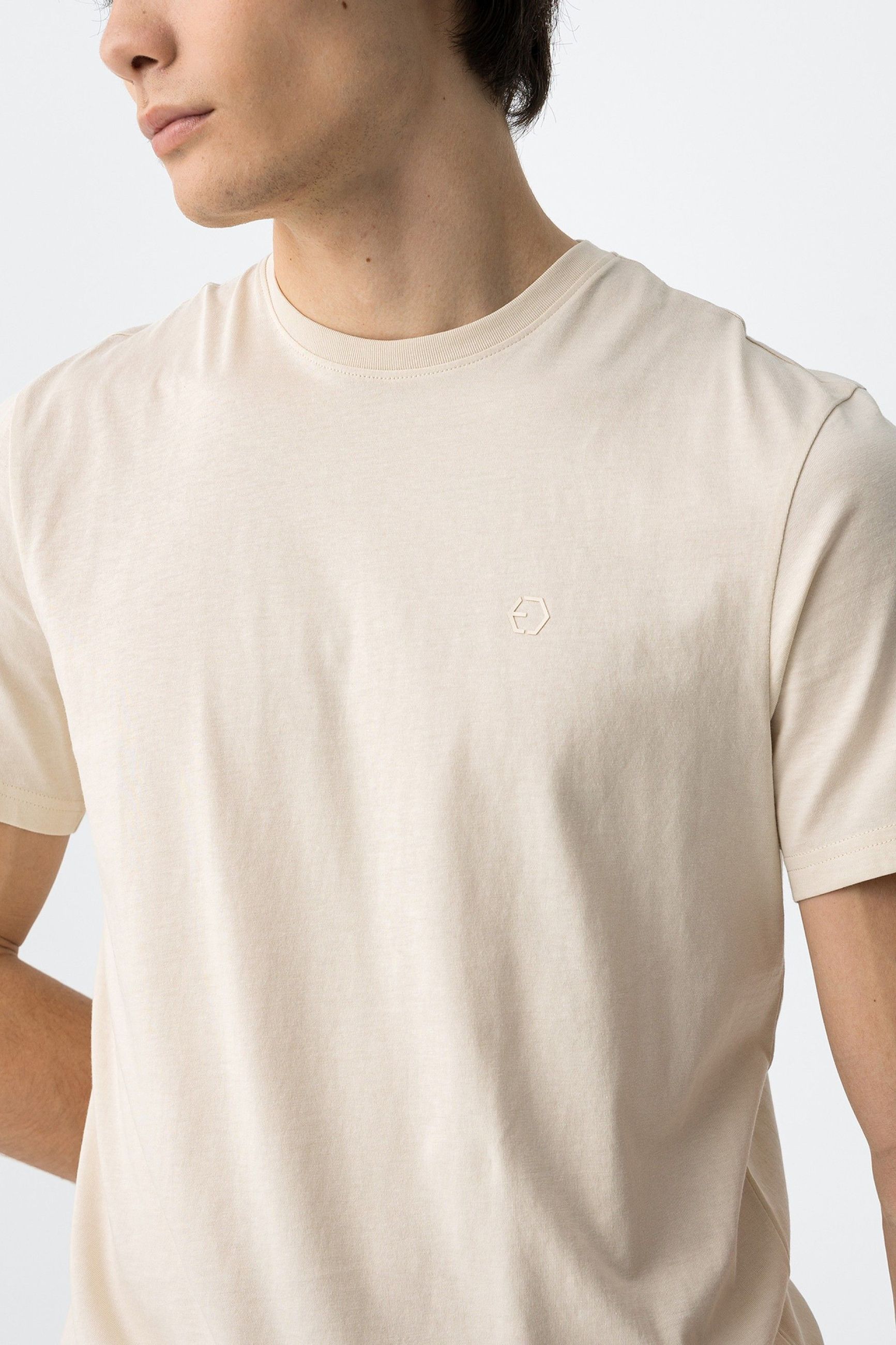 T-SHIRT BARTON BASIC IN 100% COTONE CON LOGO LATO CUORE - REGULAR FIT 10048304.BEI