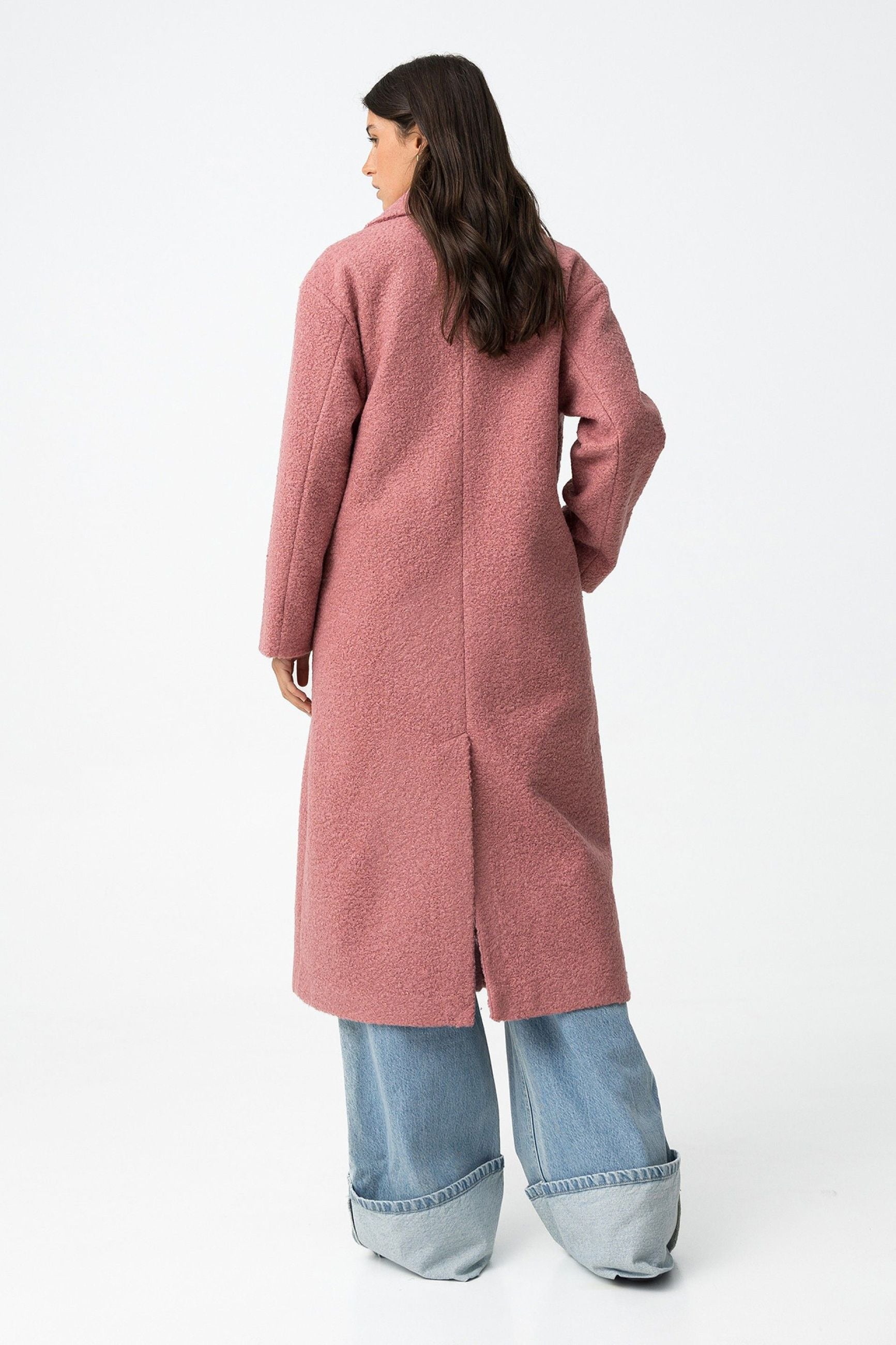 CAPPOTTO SUCKYLALA LUNGO IN BOUCLE', CON DUE TASCHE ANTERIORI, CHIUSURA DOPPIOPETTO E BOTTONI. REVERS A LANCIA - RELAXED FIT 10062220.ROS