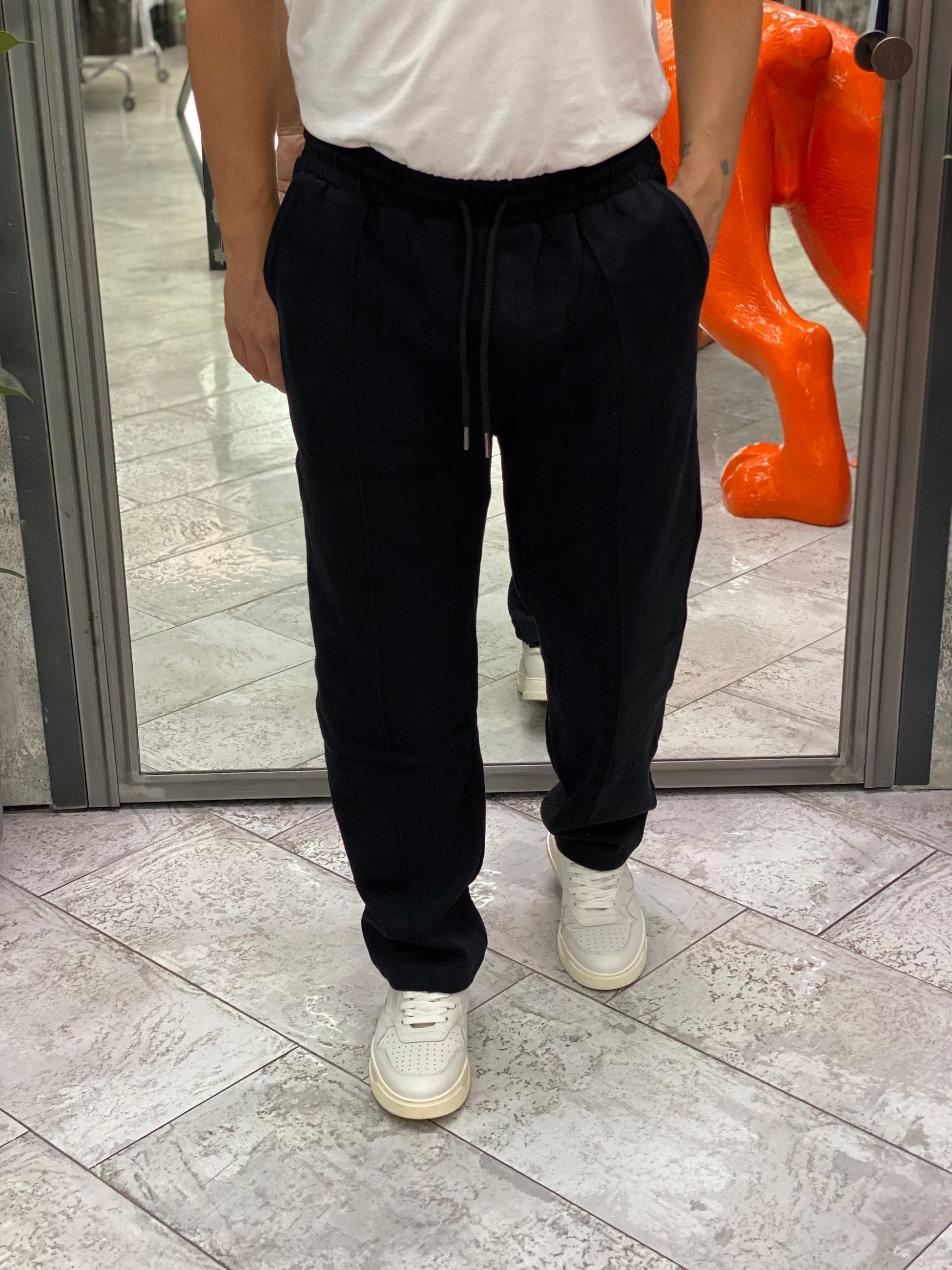 PANTALONE TUTA FONDO AMPIO CON ELASTICO E RIGA CENTRALE - RELAXED FIT GL8013C.NER