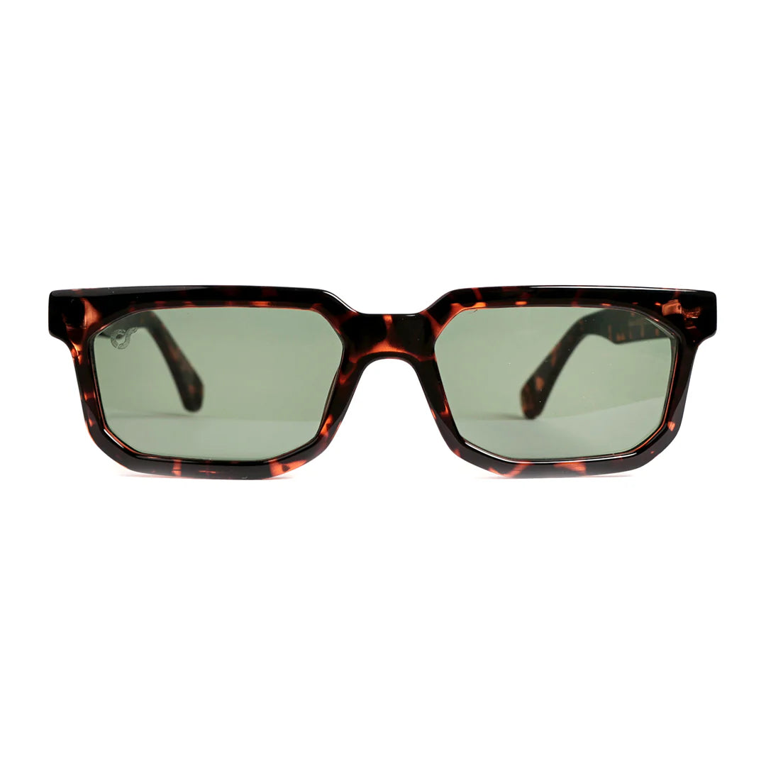 OCCHIALI DAKOTA
COLORE MONTATURA TARTARUGATO
COLORE LENTE VERDE OS2057-C02