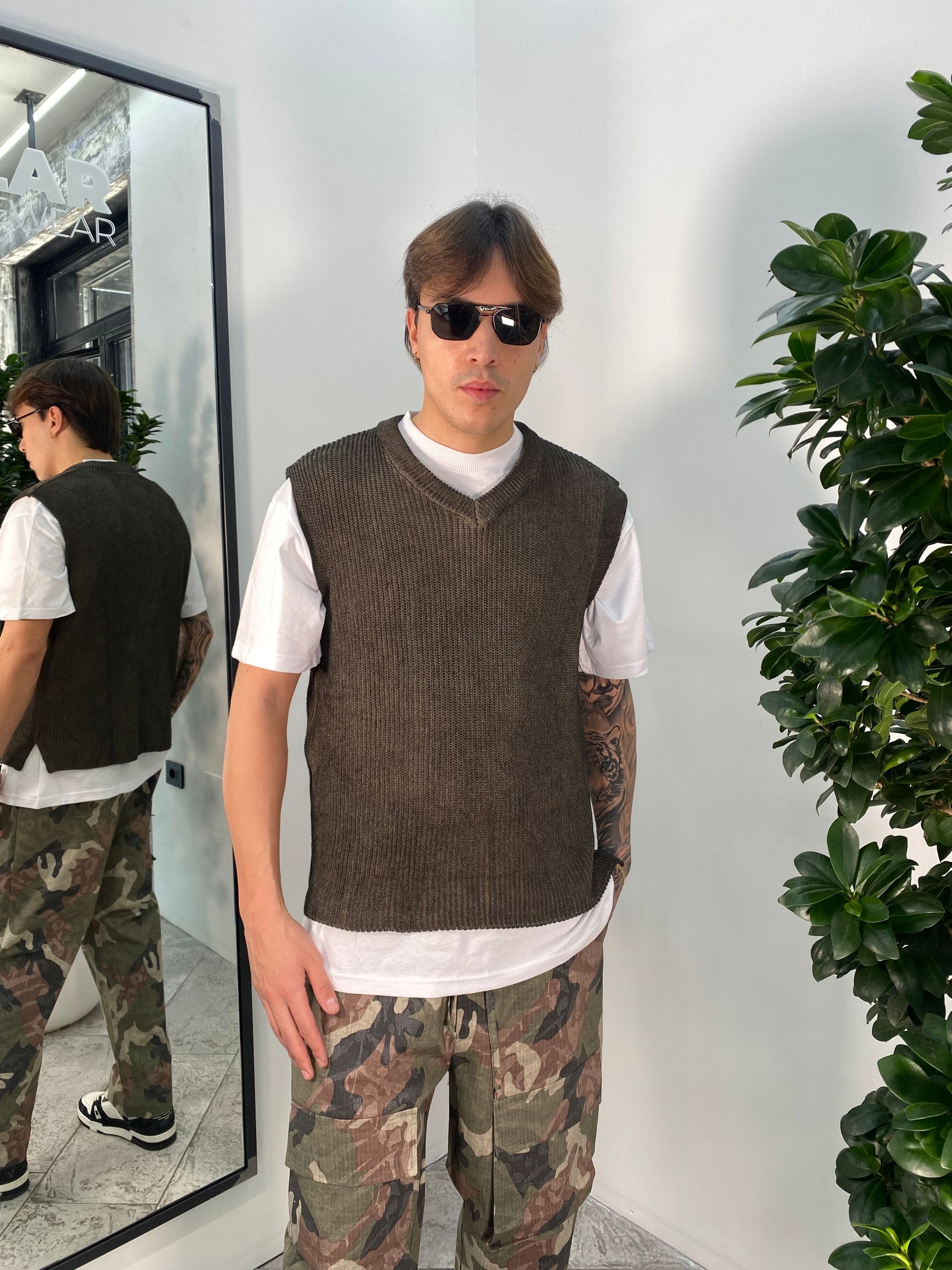 SMANICATO IN MAGLIA CON SCOLLO A PUNTA DI DIAMANTE - REGULAR FIT AC1287.MOR