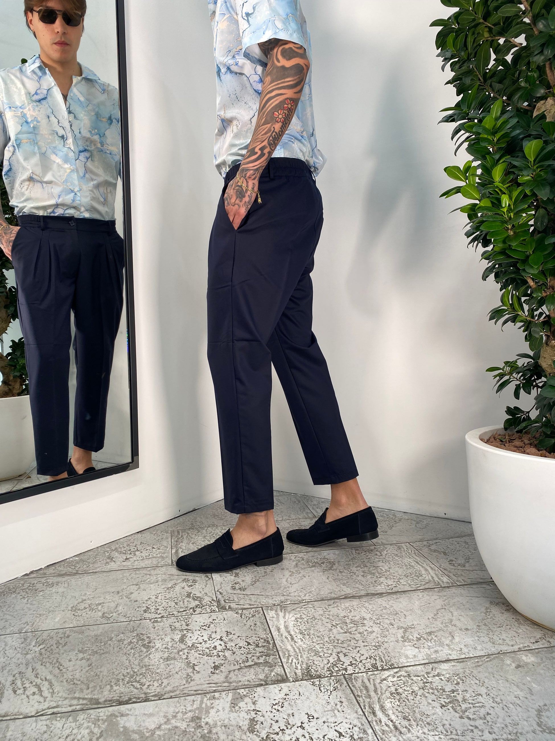 PANTALONE CAPRI CON DOPPIA PINCE, COULISSE IN VITA E RISVOLTO AL FONDO - REGULAR FIT FD217 - PA806.BLU