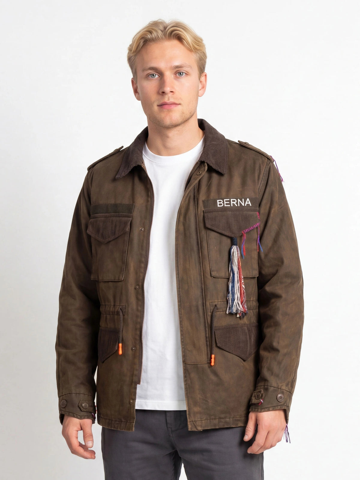 FIELD JACKET CERATA CON RICAMI E CONTROSPALLINA TON SUR TON ABBOTTONATA CON CUCITURE A CONTRASTO - REGULAR FIT M-262395