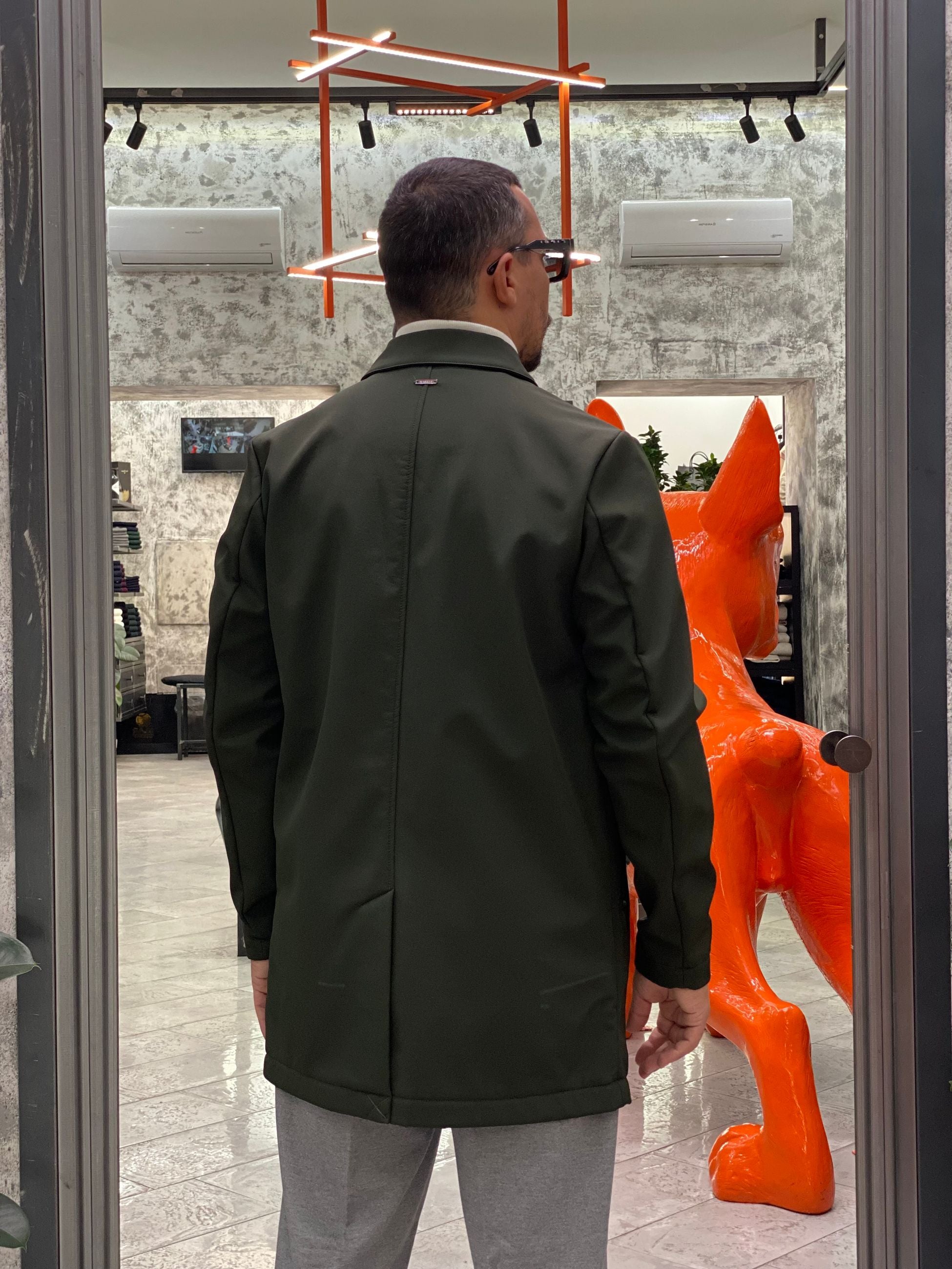 TRENCH IN TESSUTO SOFTSHELL ED INTERNO IN PILE - REGULAR FIT MK9940063.VMIL