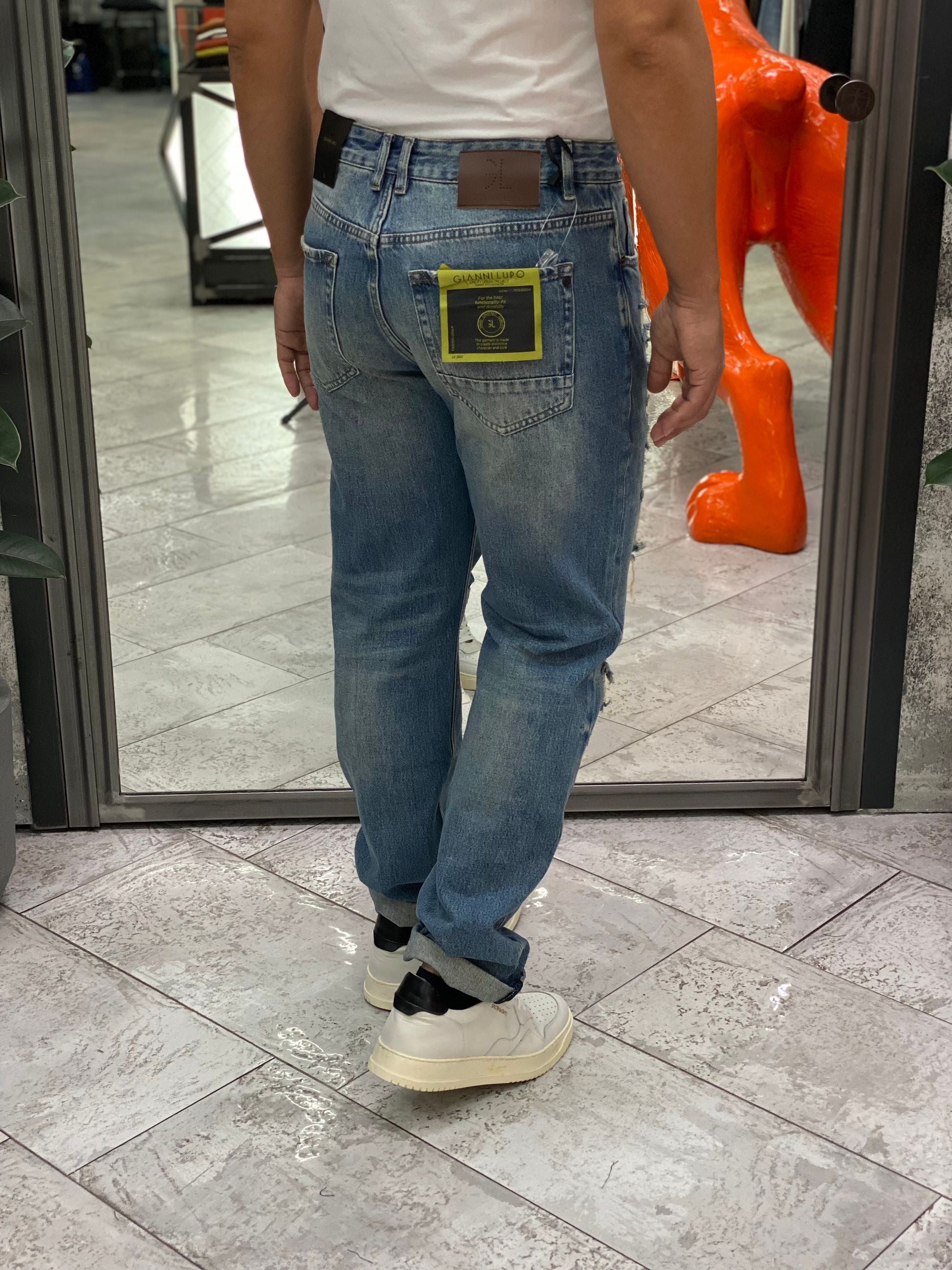 JEANS ALEX LAVAGGIO CHIARO CON STRAPPI E RIPARAZIONI PATCH A QUADRI - STRAIGHT FIT GL196F