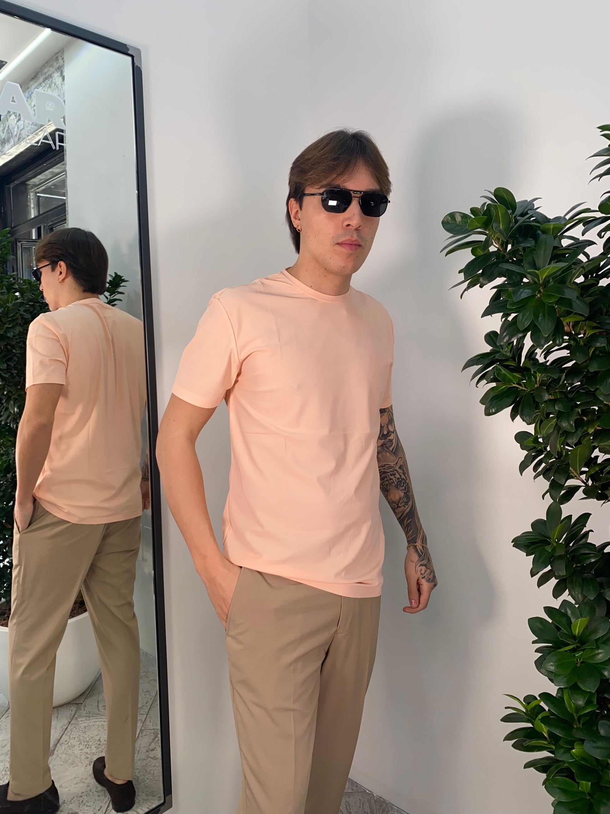 T-SHIRT IN TESSUTO TECNICO ELASTICIZZATO EXTRA LIGHT - SLIM FIT GL1001TB-S25.SALM