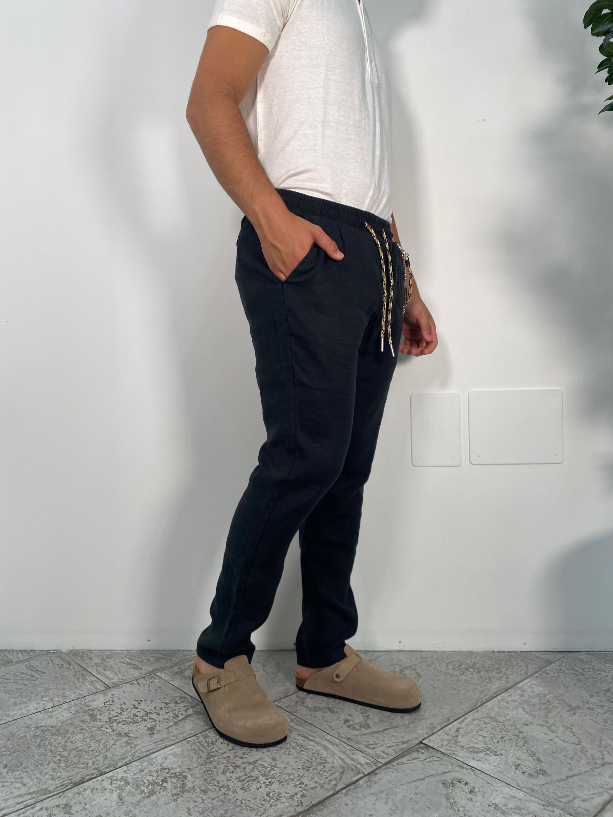 PANTALACCIO IN 100% LINO CON ACCESSORIO CATENA REMOVIBILE - REGULAR FIT FJ3270-S25.NER