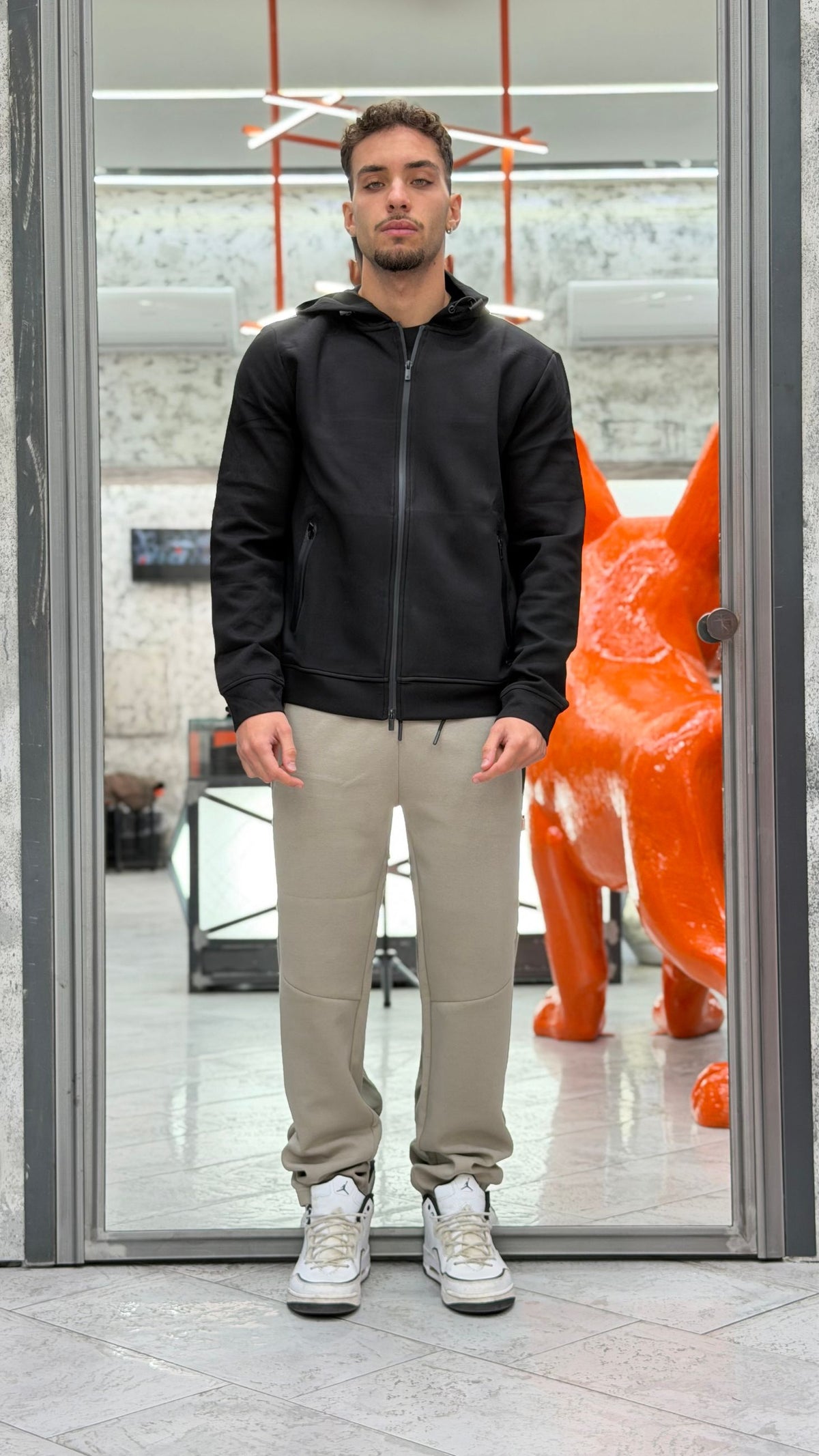 PANTALONE IN TESSUTO TECNICO INTERLOCK CON TASCHE ZIPPATE ED ELASTICO AL FONDO - REGULAR FIT MK2920078.TOR