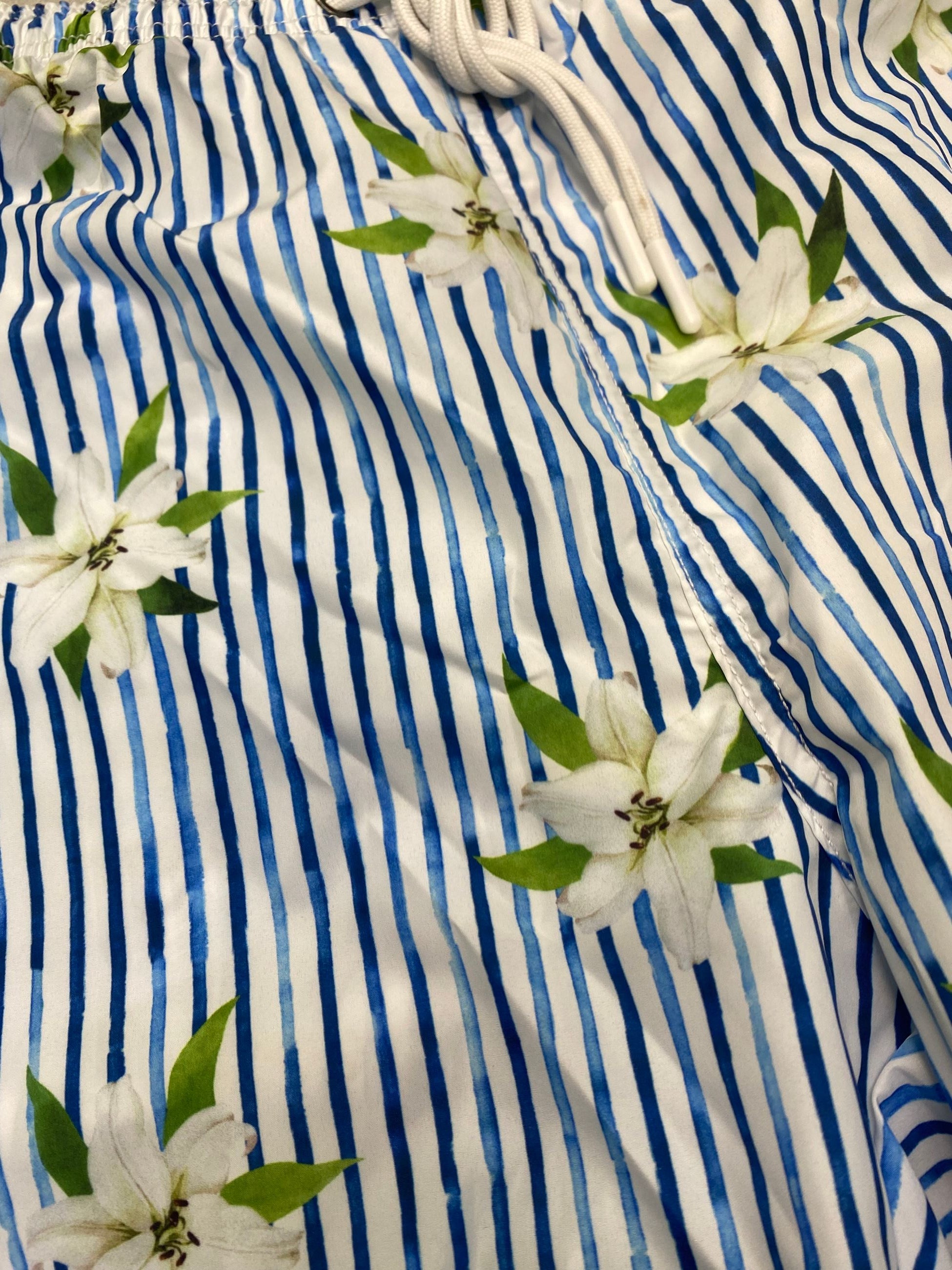 COSTUME DA BAGNO DA UOMO IN TESSUTO LEGGERO FANTASIA RIGHE E FIORI - REGULAR FIT PL355