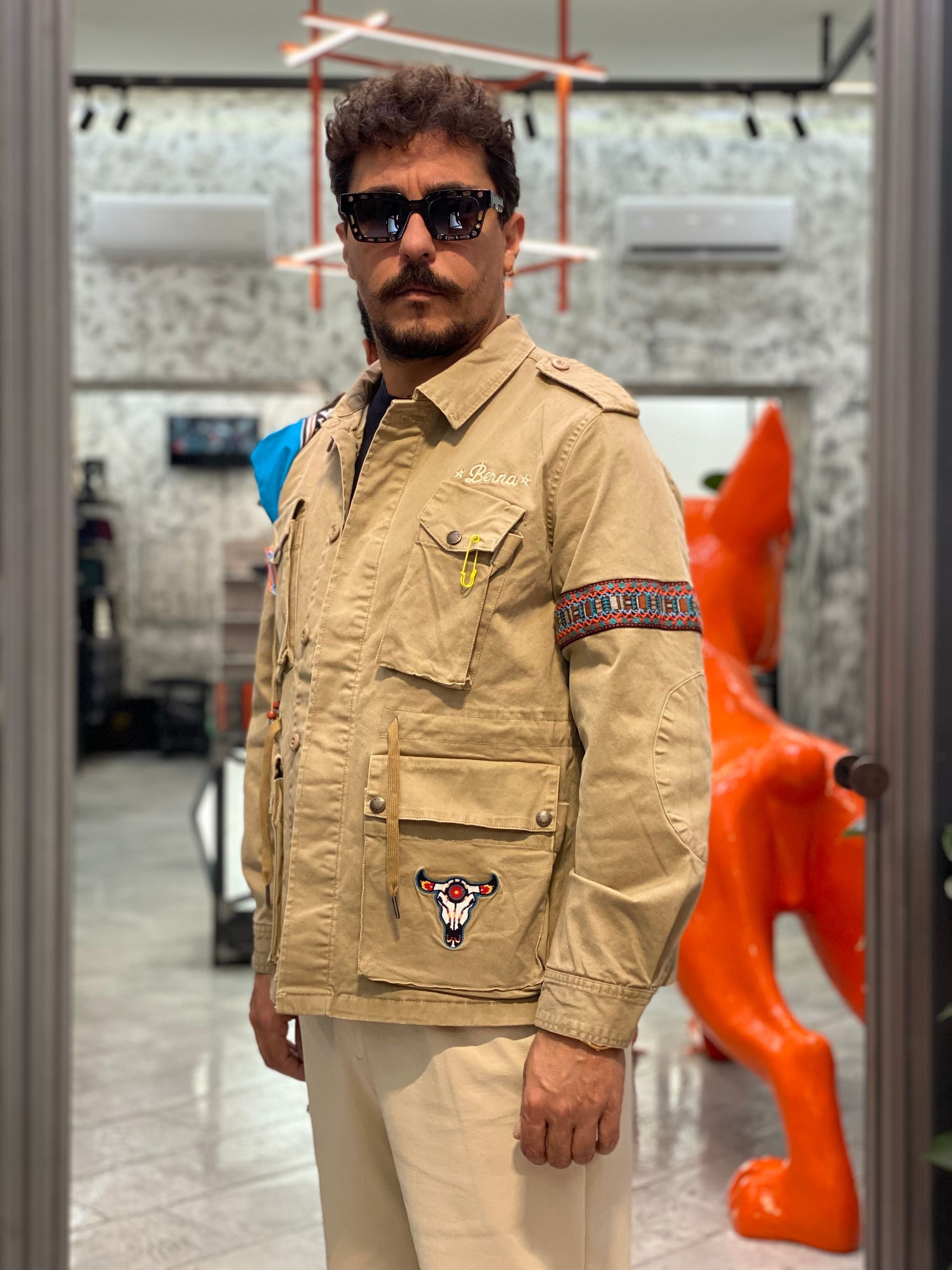FIELD JACKET IN MISTO COTONE CON COLLETTO CLASSICO, RICAMO FALCO SUL RETRO E FOULARD - REGULAR FIT M252283-8