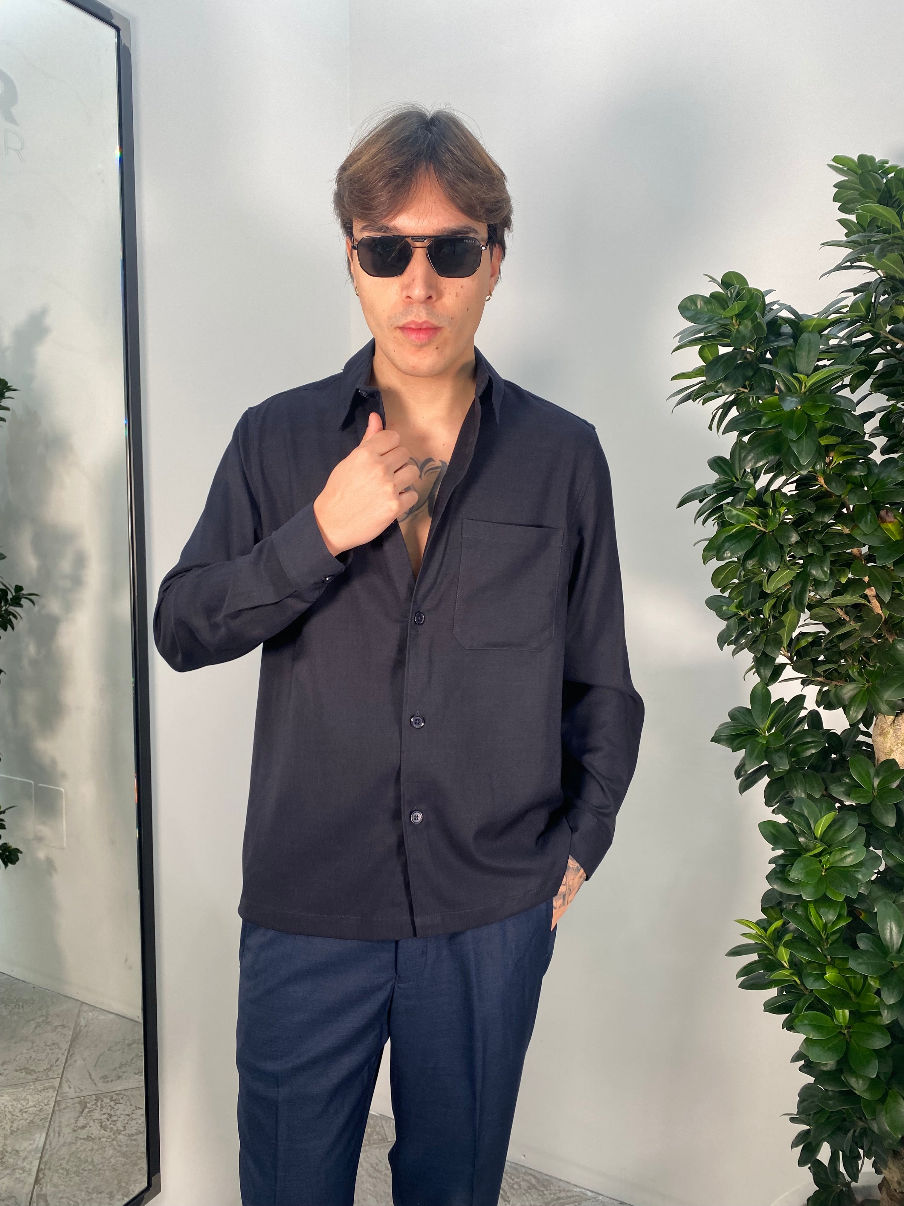 OVERSHIRT DA COORDINATO IN TESSUTO FIAMMATO CON TASCHINO - RELAXED FIT GBE1010SS.BLU