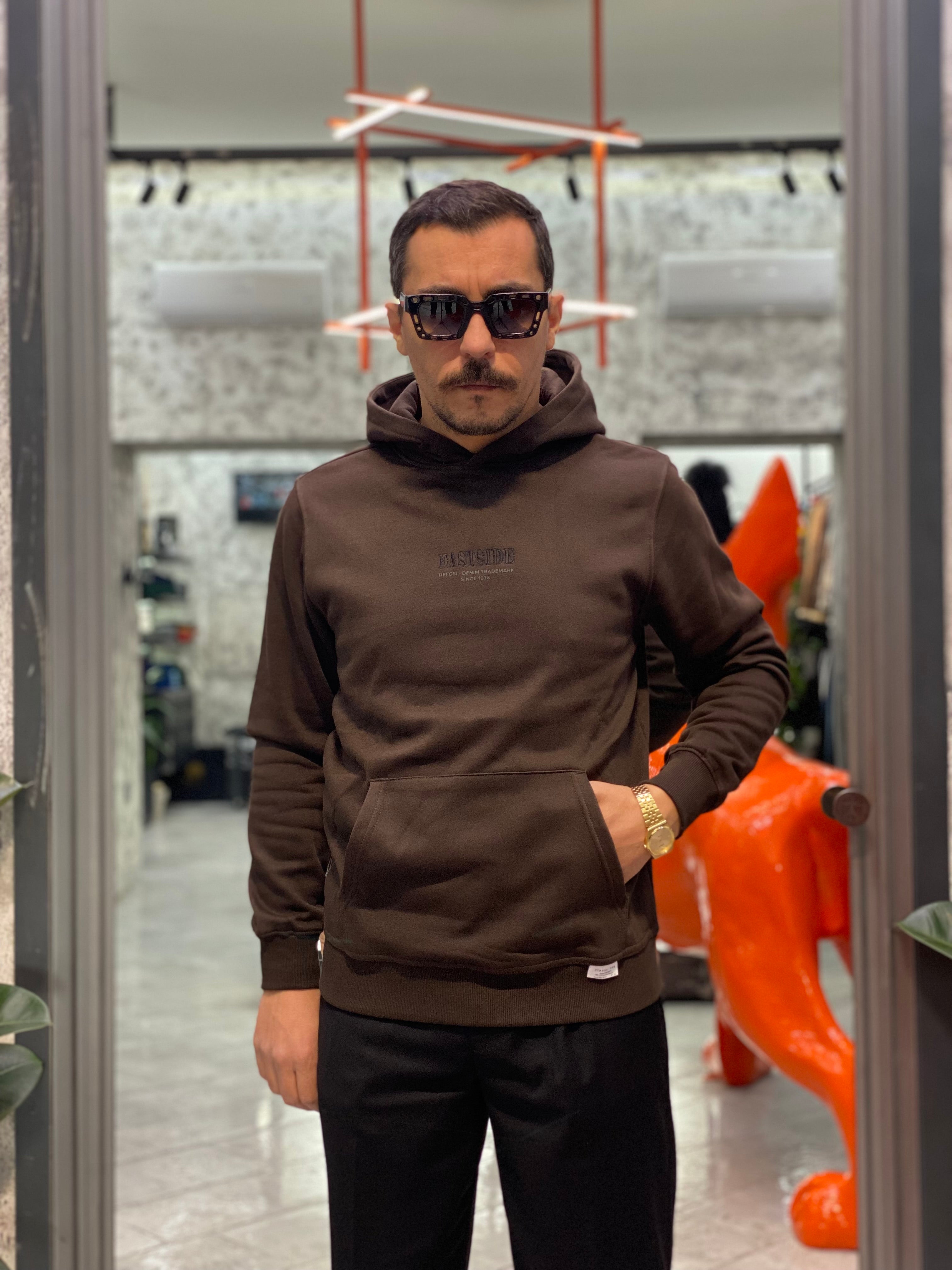 FELPA DAXTON CON CAPPUCCIO E STAMPA SUL RETRO - COMFORT FIT 10062347