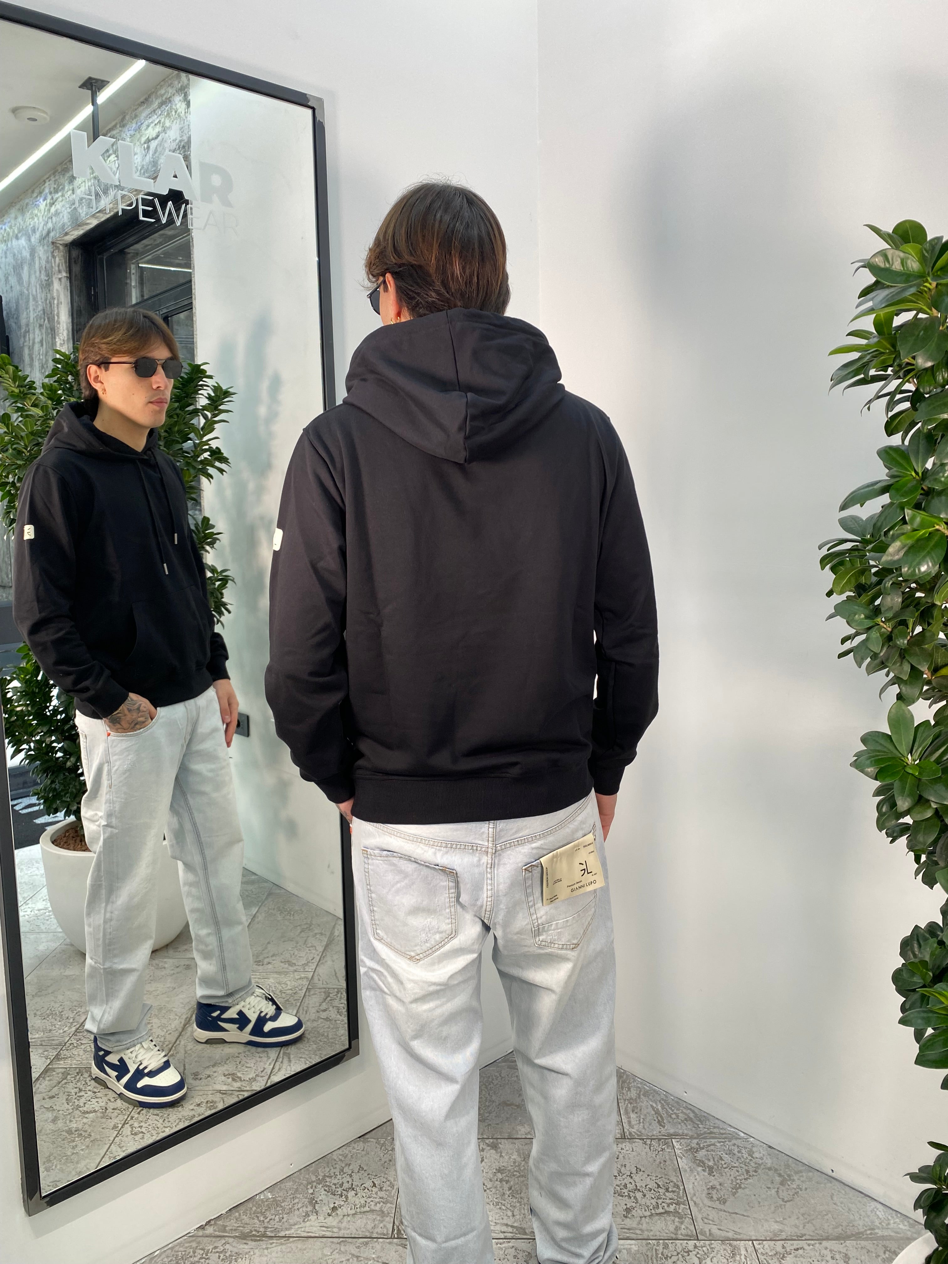 FELPA BASIC IN COTONE GARZATO CON CAPPUCCIO E TASCA A MARSUPIO - REGULAR FIT