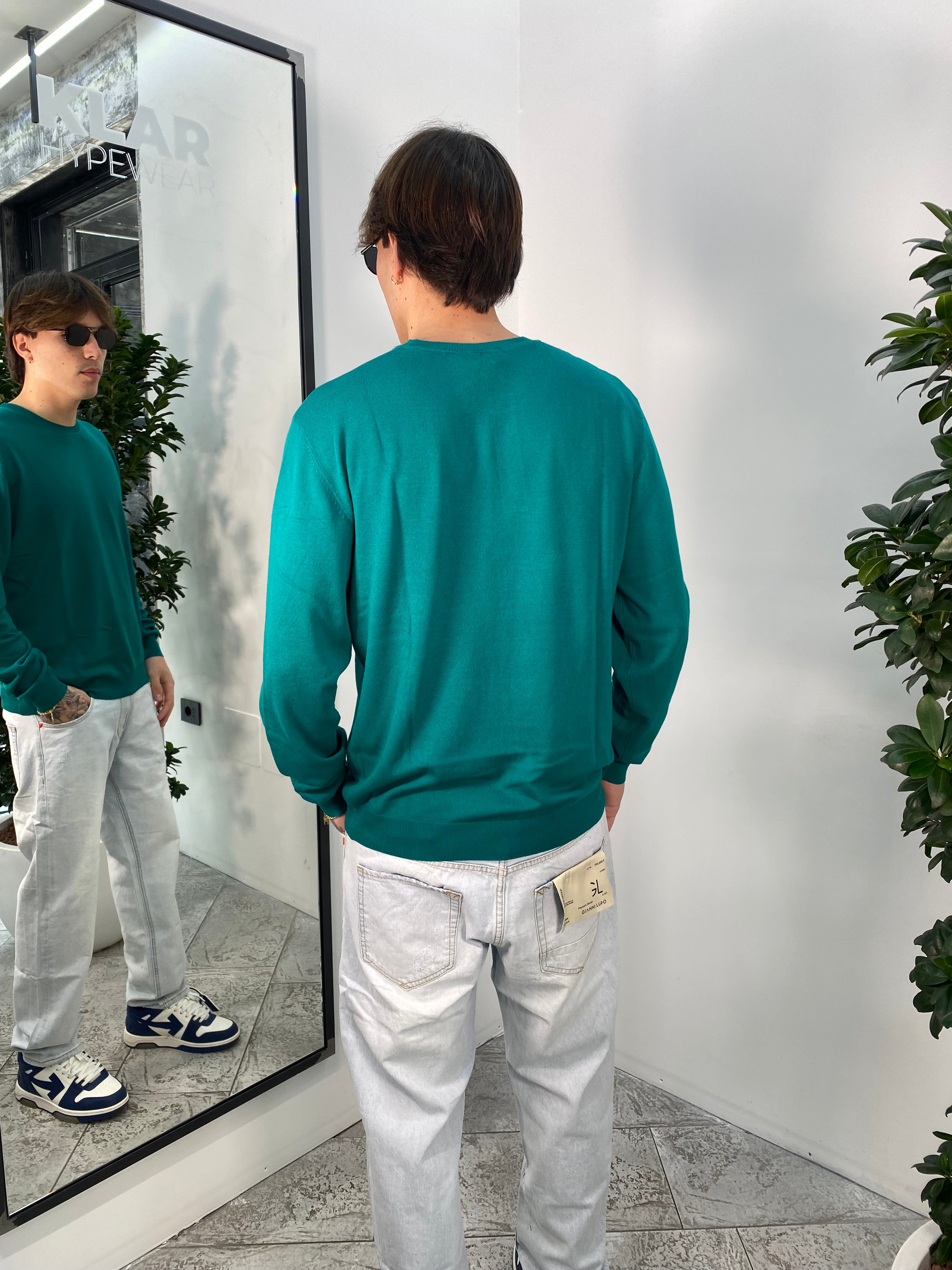 MAGLIA GIROCOLLO IN FILO BASIC CON POLSINI E VITA ELASTICIZZATA - REGULAR FIT
