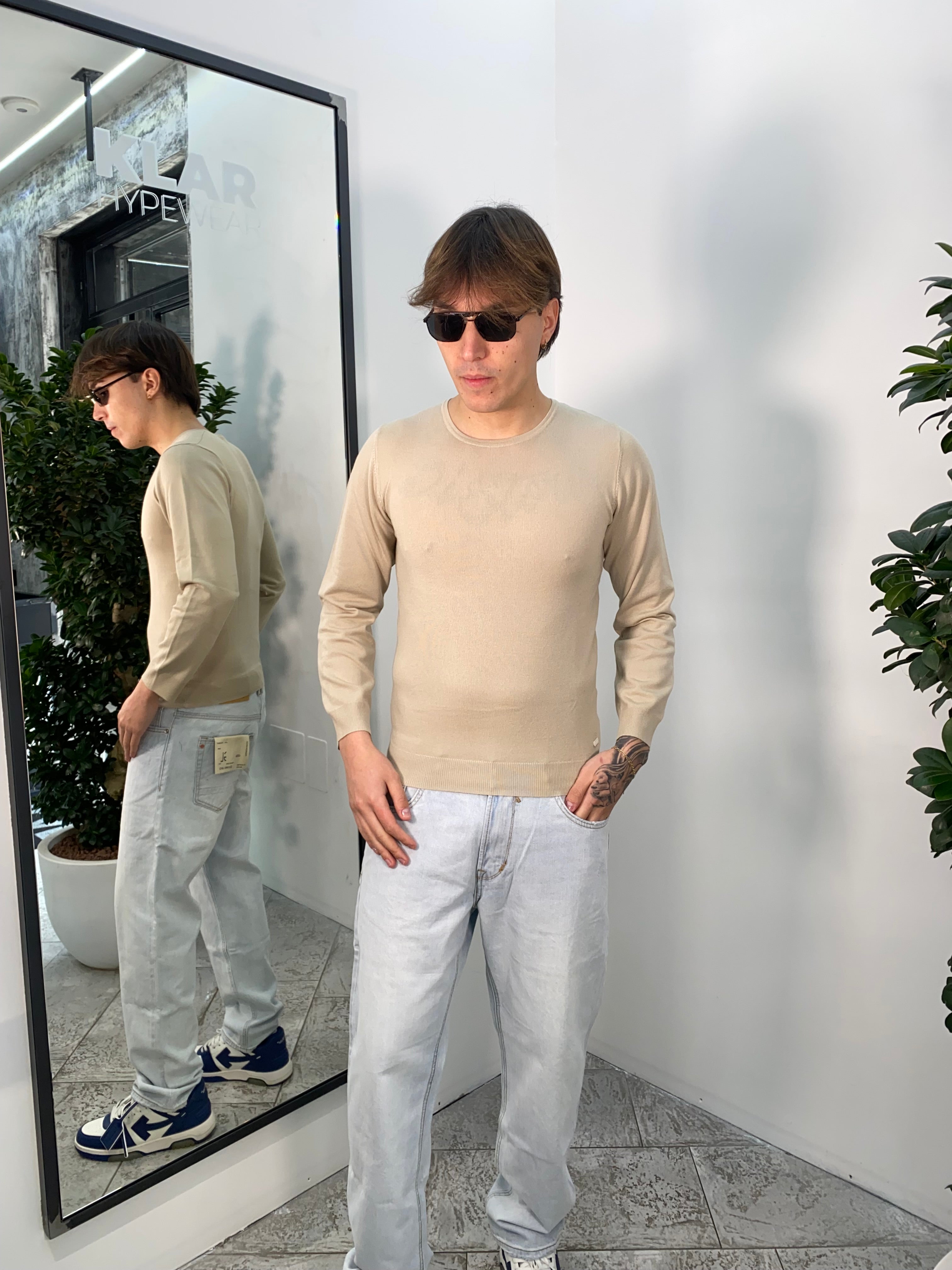 MAGLIA GIROCOLLO IN FILO BASIC CON POLSINI E VITA ELASTICIZZATA - REGULAR FIT