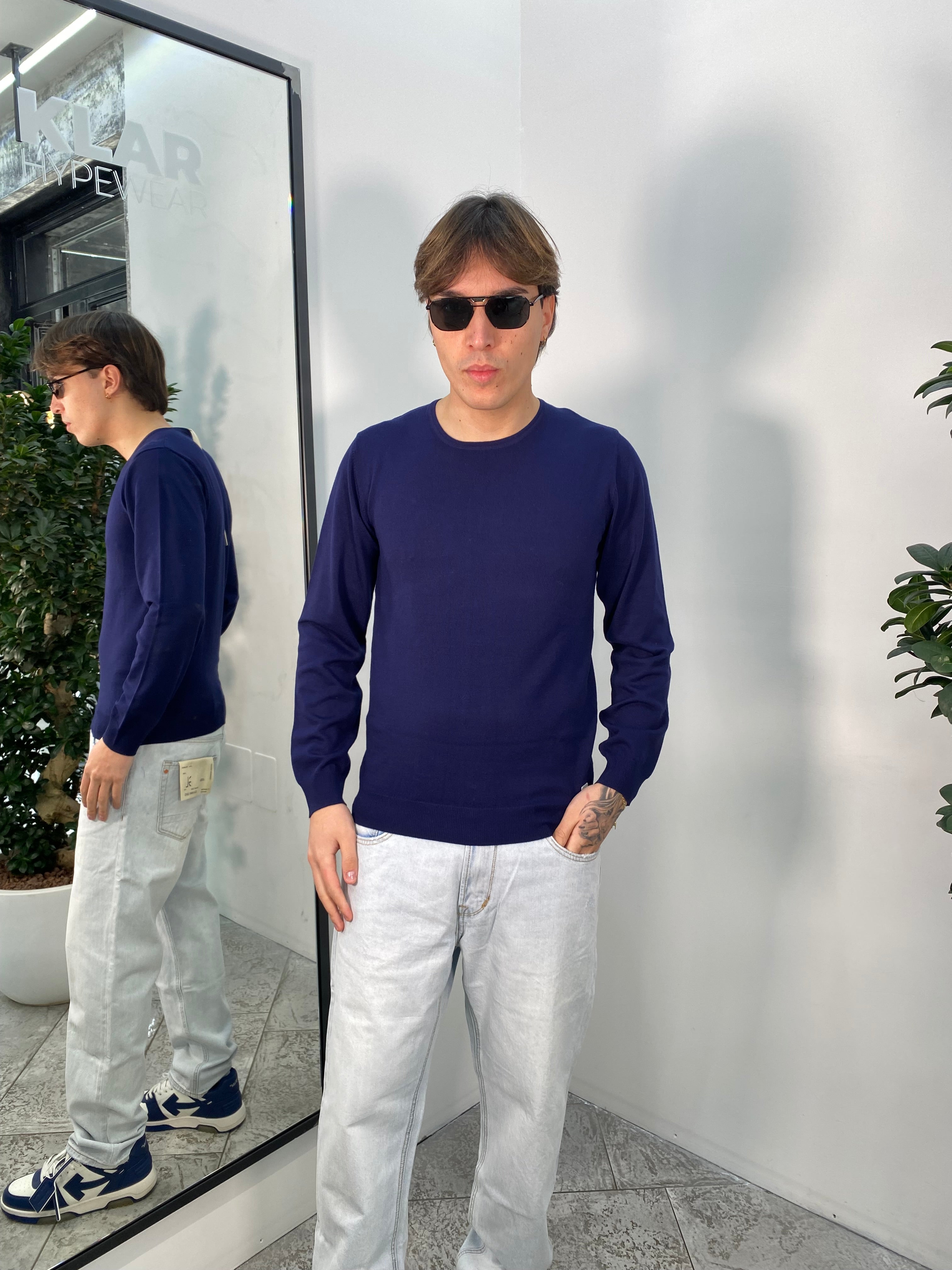 MAGLIA GIROCOLLO IN FILO BASIC CON POLSINI E VITA ELASTICIZZATA - REGULAR FIT