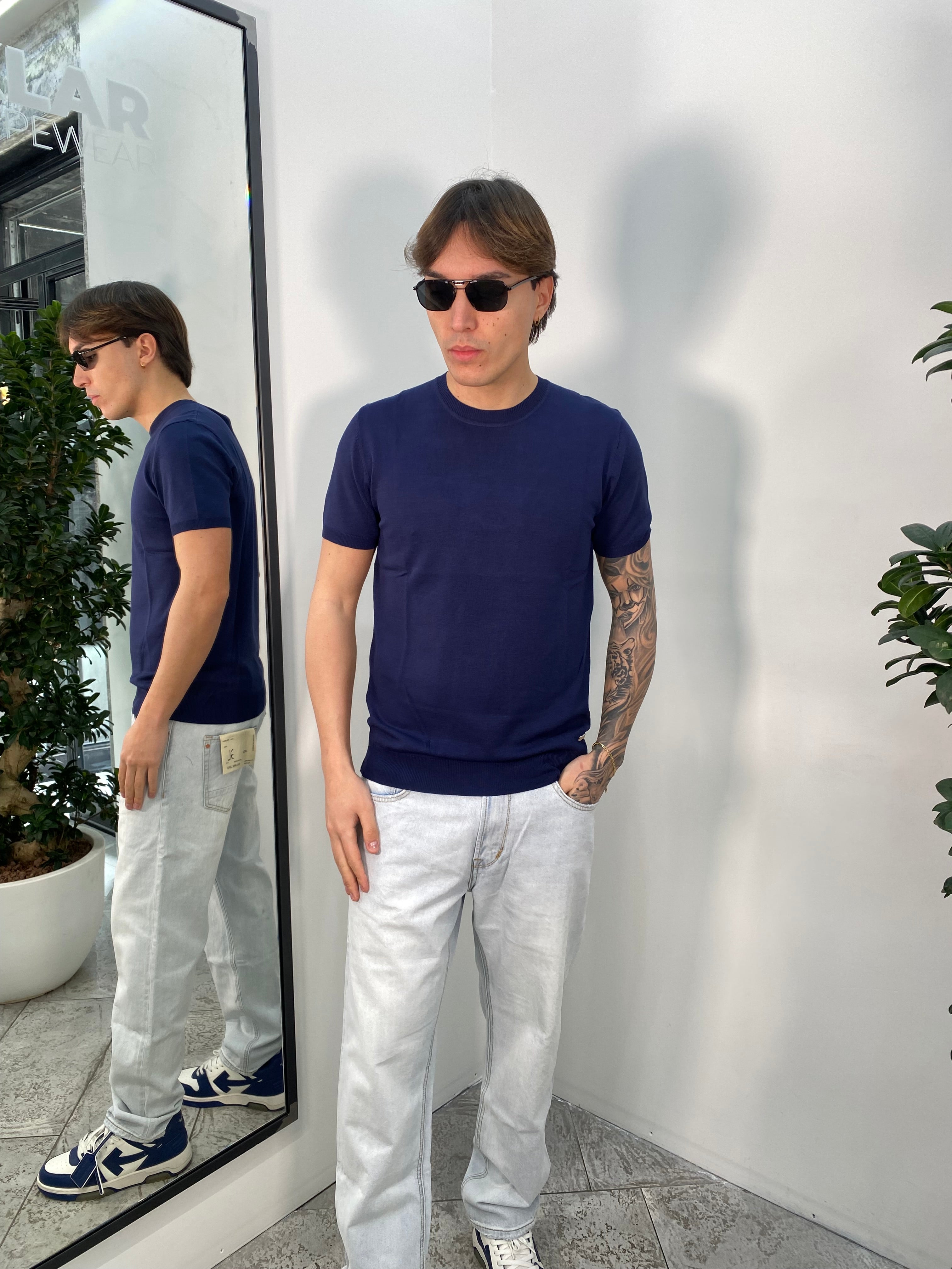 T-SHIRT IN FILO BASIC - MANICHE E VITA ELASTICIZZATE - REGULAR FIT