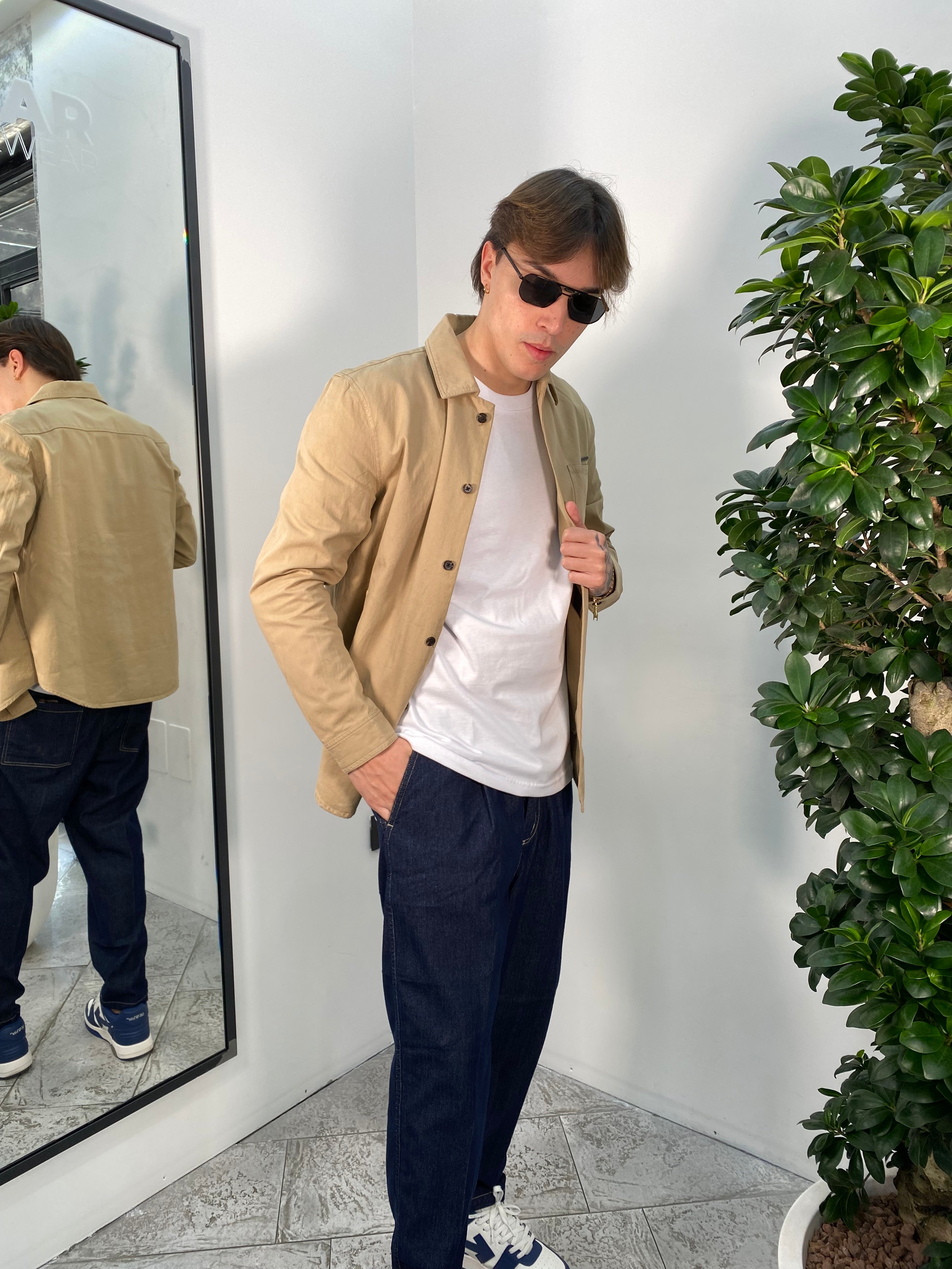 GIACCA CAMICIA IN COTONE CON TASCHINO LATO CUORE E TASCHE A FILETTO - REGULAR FIT