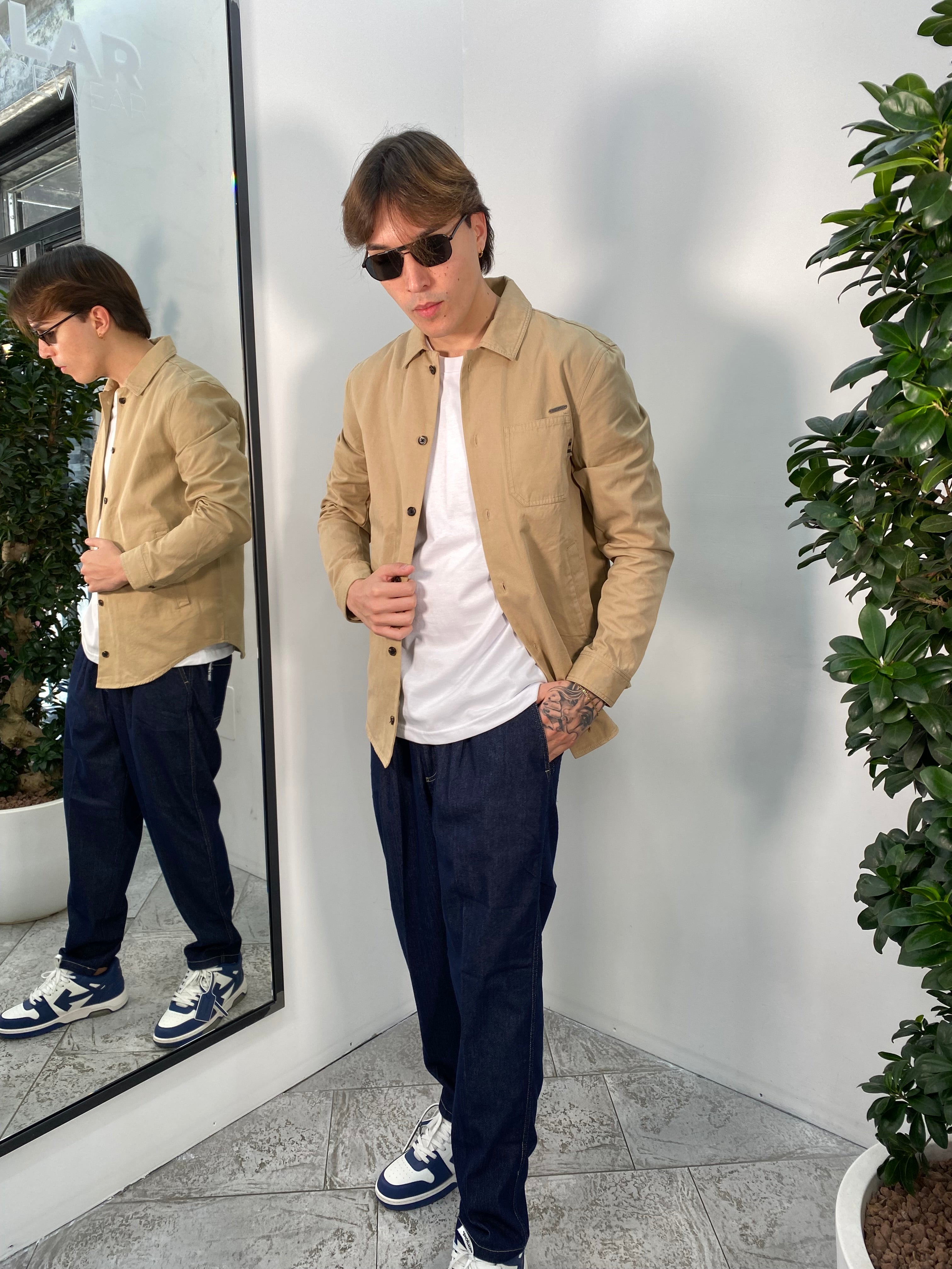 GIACCA CAMICIA IN COTONE CON TASCHINO LATO CUORE E TASCHE A FILETTO - REGULAR FIT