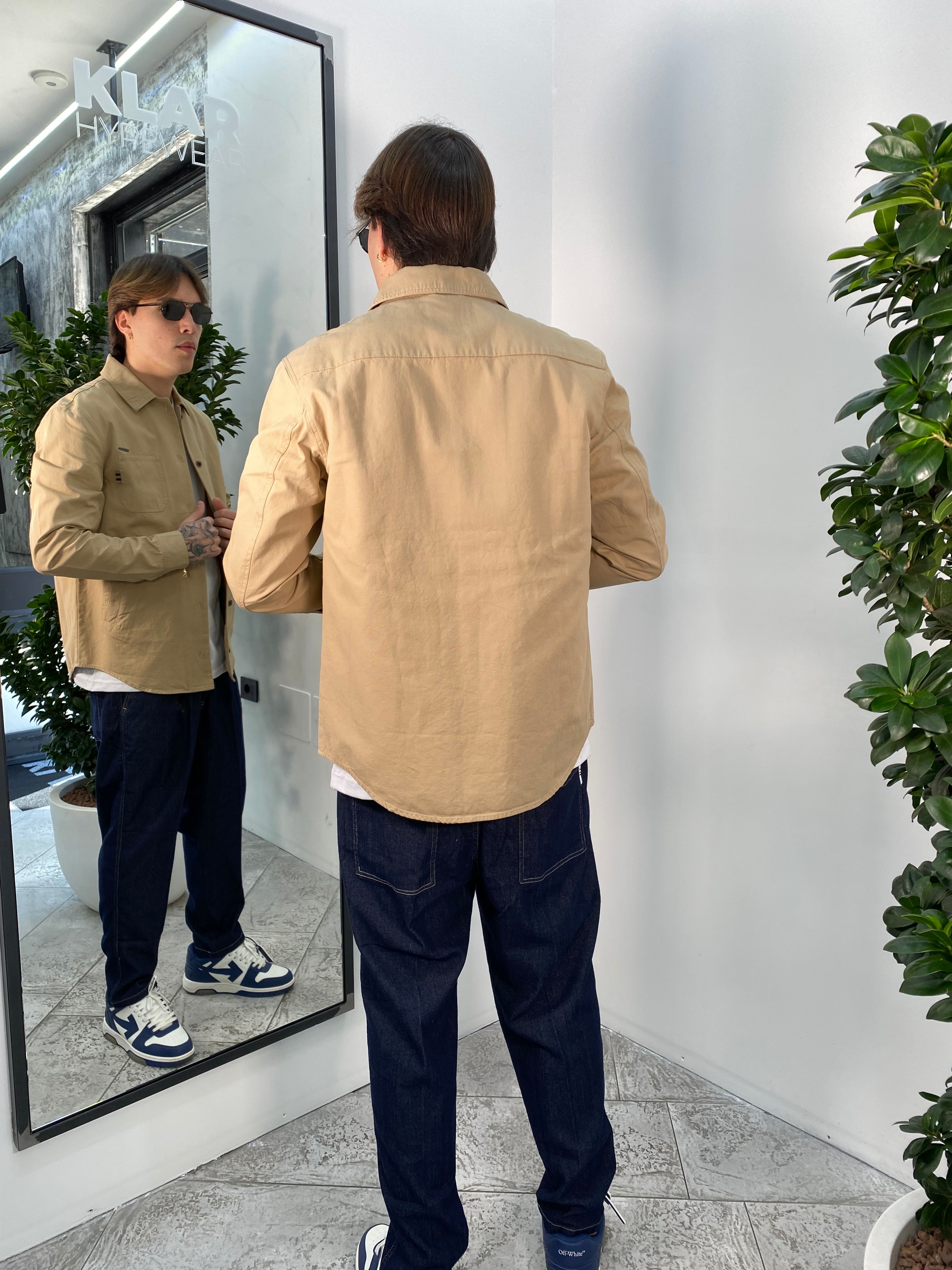 GIACCA CAMICIA IN COTONE CON TASCHINO LATO CUORE E TASCHE A FILETTO - REGULAR FIT