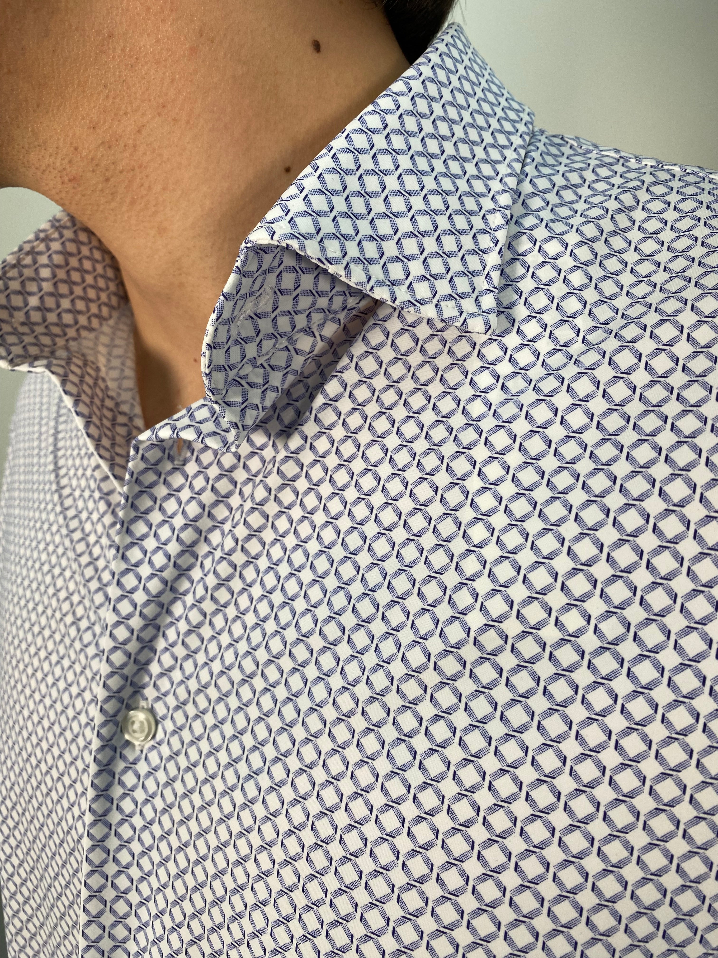 CAMICIA MICRO FANTASIA IN TESSUTO TECNICO ELASTICIZZATO EXTRA LIGHT - NO STIRO - SLIM FIT FIO3681.BLU