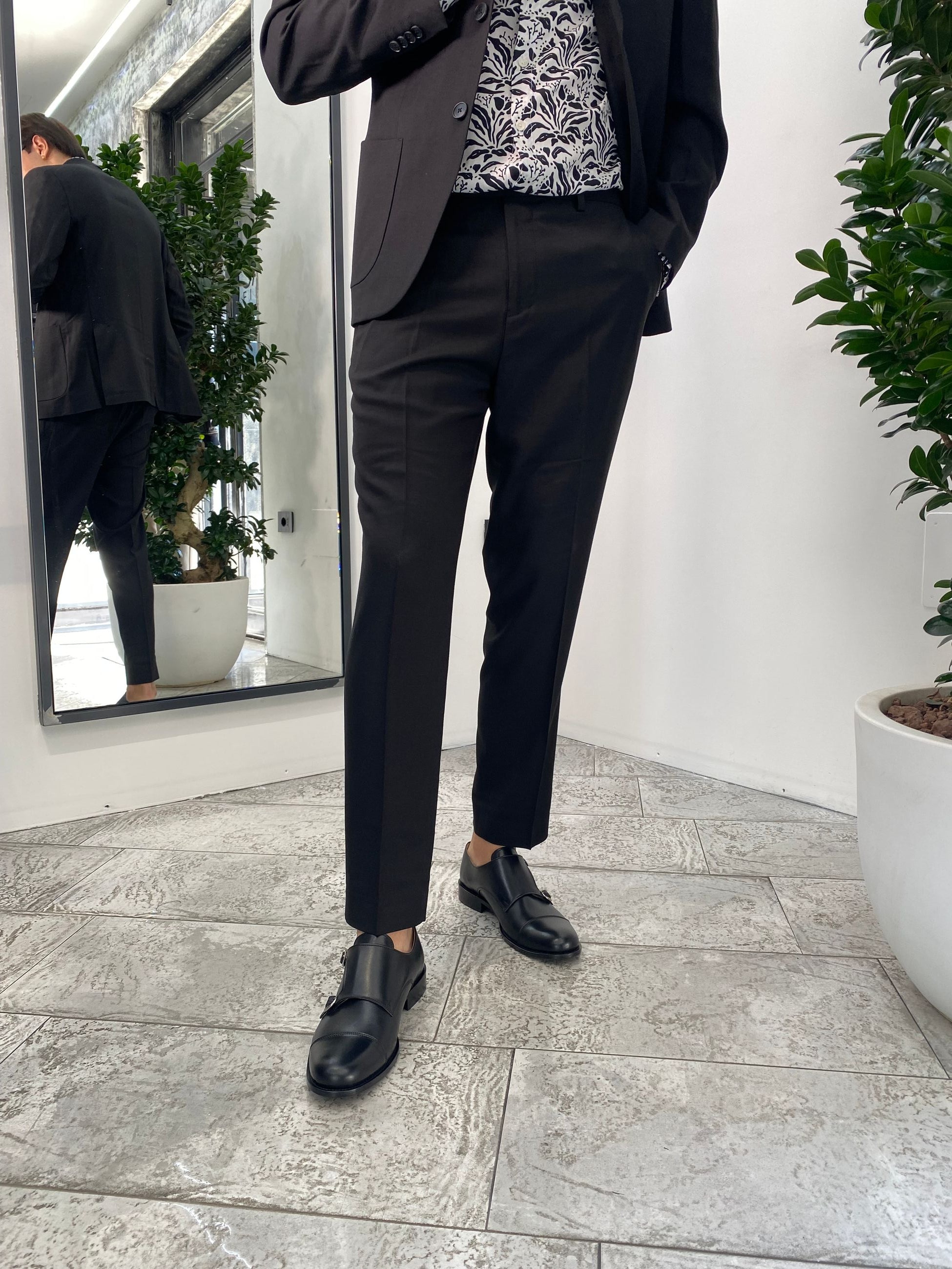 ABITO COMPLETO GIACCA MONOPETTO E PANTALONE IN TESSUTO EFFETTO FIAMMATO - REGULAR FIT ABE43SS.NER