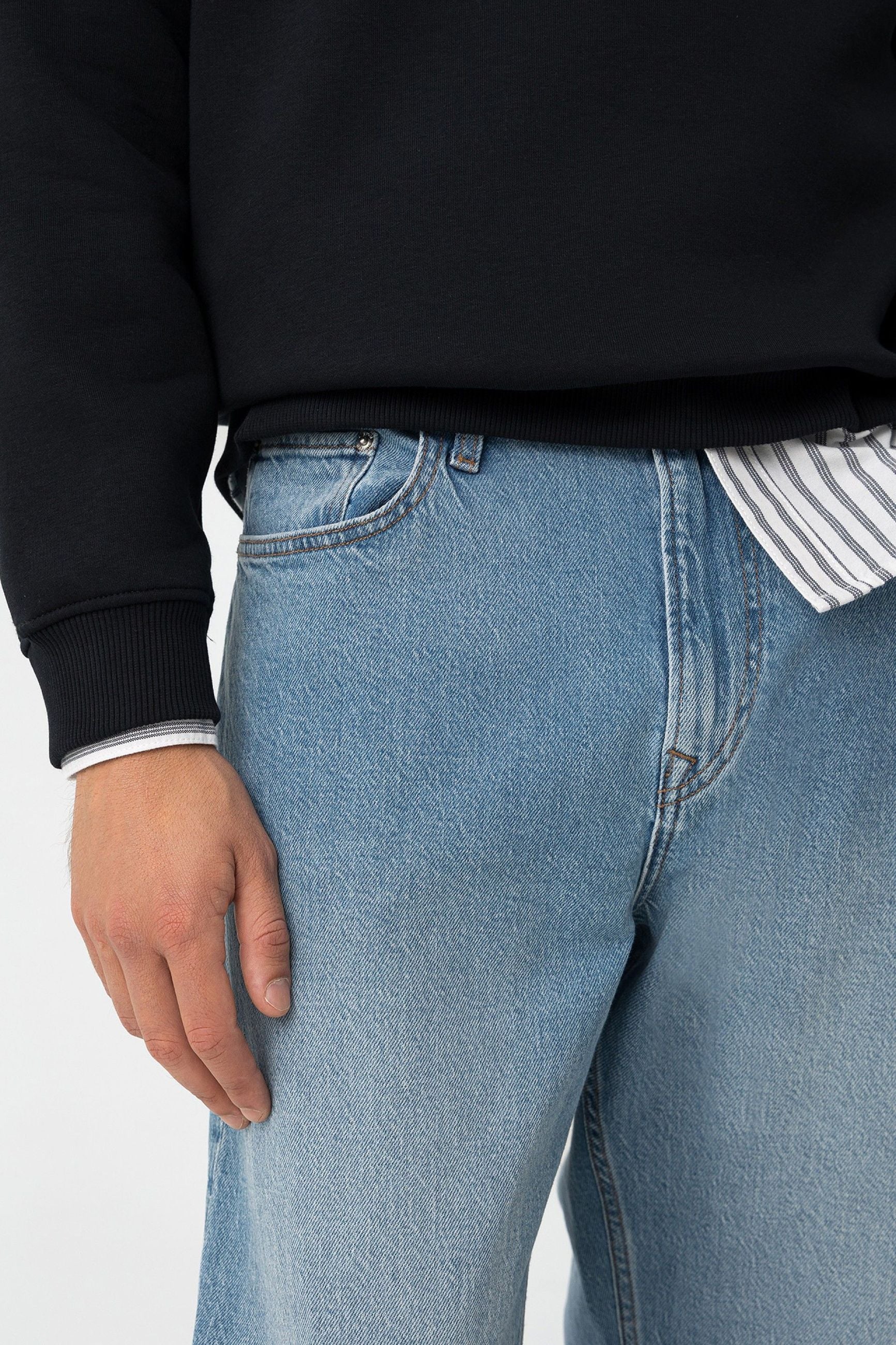 JEANS THOMAS_11 IN TELA LEGGERMENTE ELASTICIZZATA - LOOSE FIT 10062184