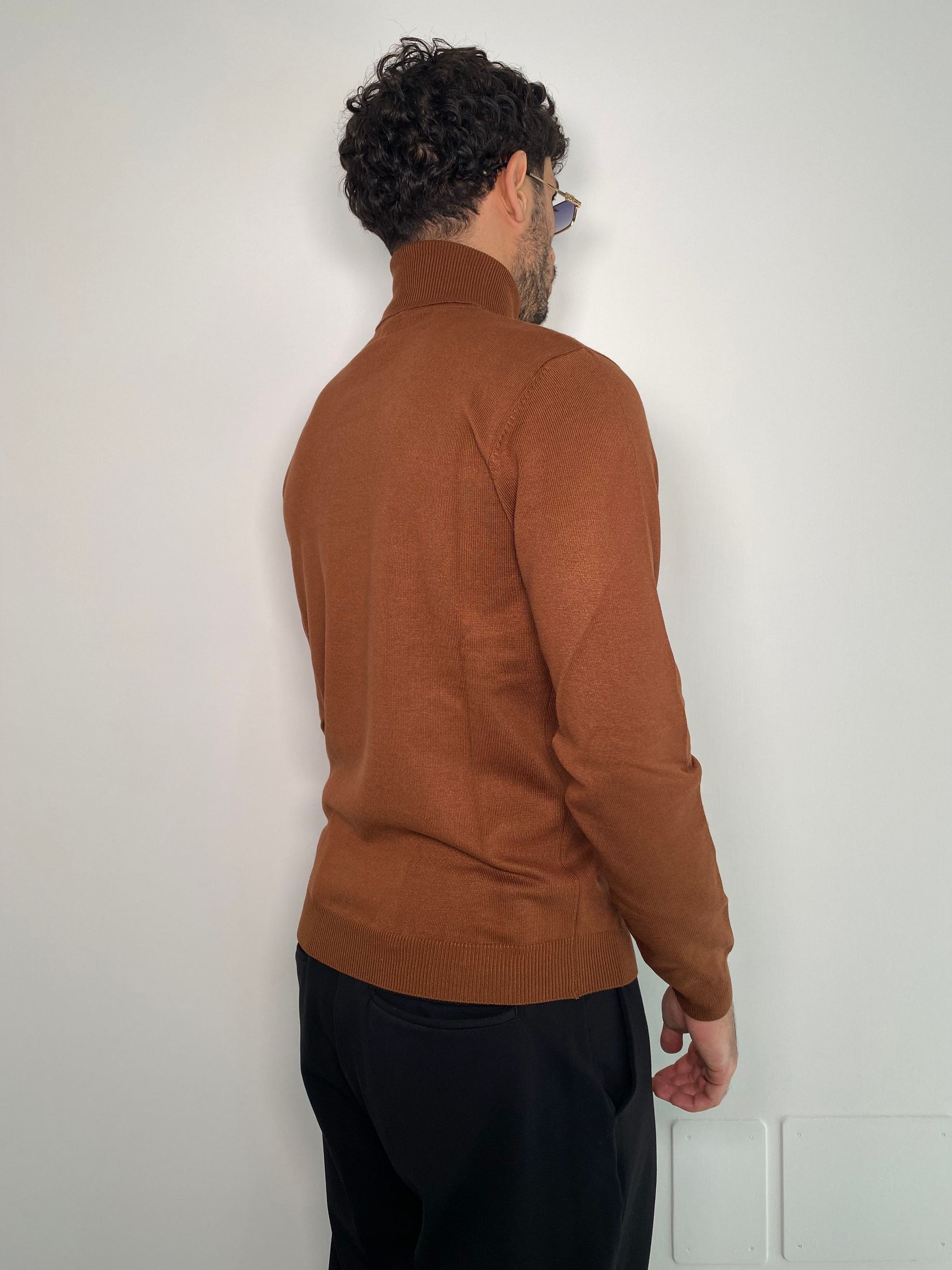 MAGLIA DOLCEVITA BASIC IN MISTO VISCOSA - REGULAR FIT