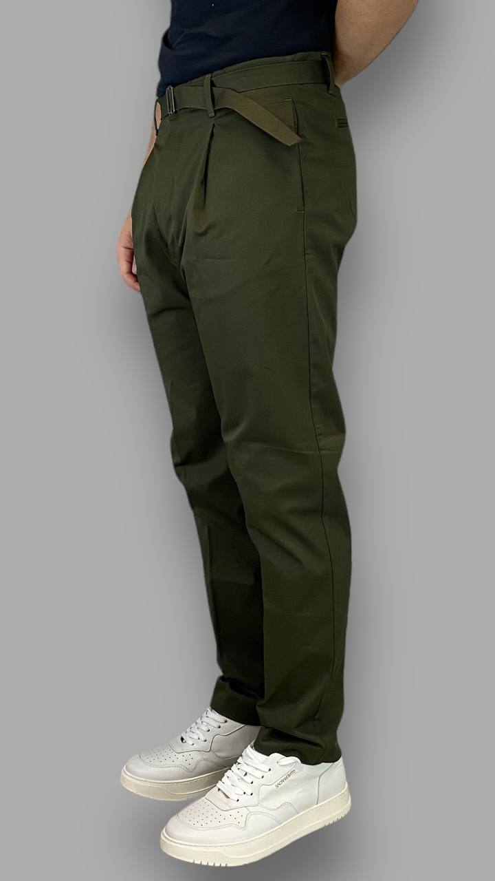 PANTALONE IN COTONE ELASTICIZZATO CON CINTURINO IN VITA - REGULAR FIT