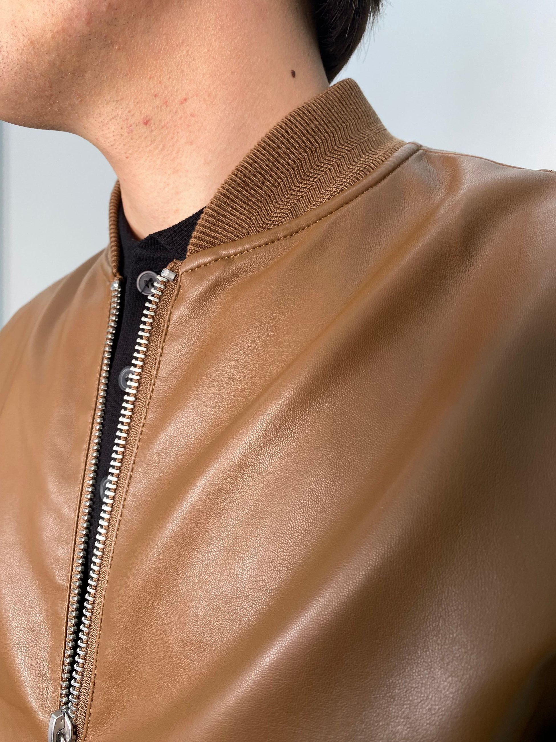 GIUBBINO COLLEGE IN ECOPELLE CON ELASTICO AL FONDO - REGULAR FIT GL9731-S25.TAB