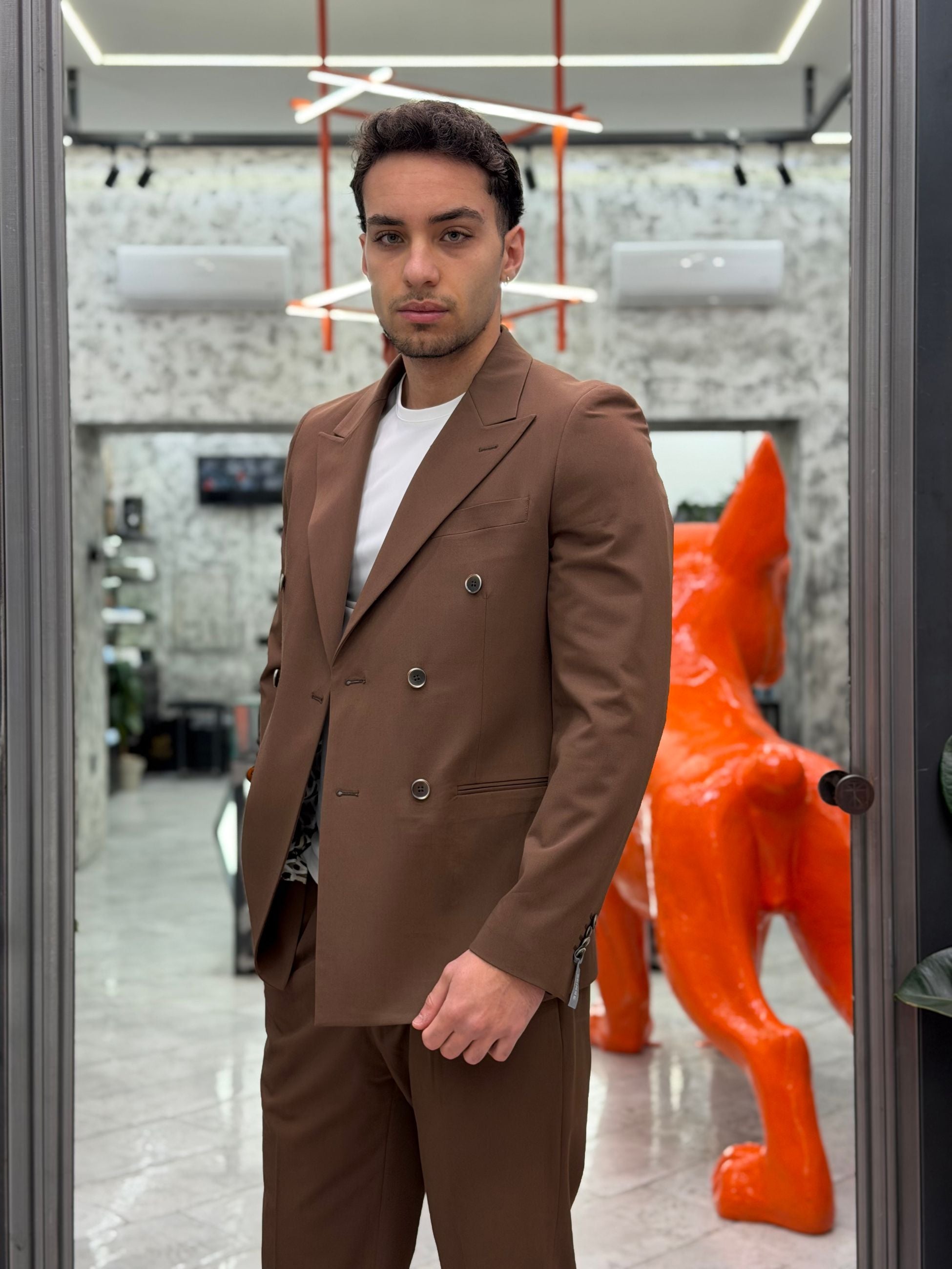 ABITO COMPLETO CON GIACCA DOPPIOPETTO E PANTALONE REGULAR ABE48SS.MOK