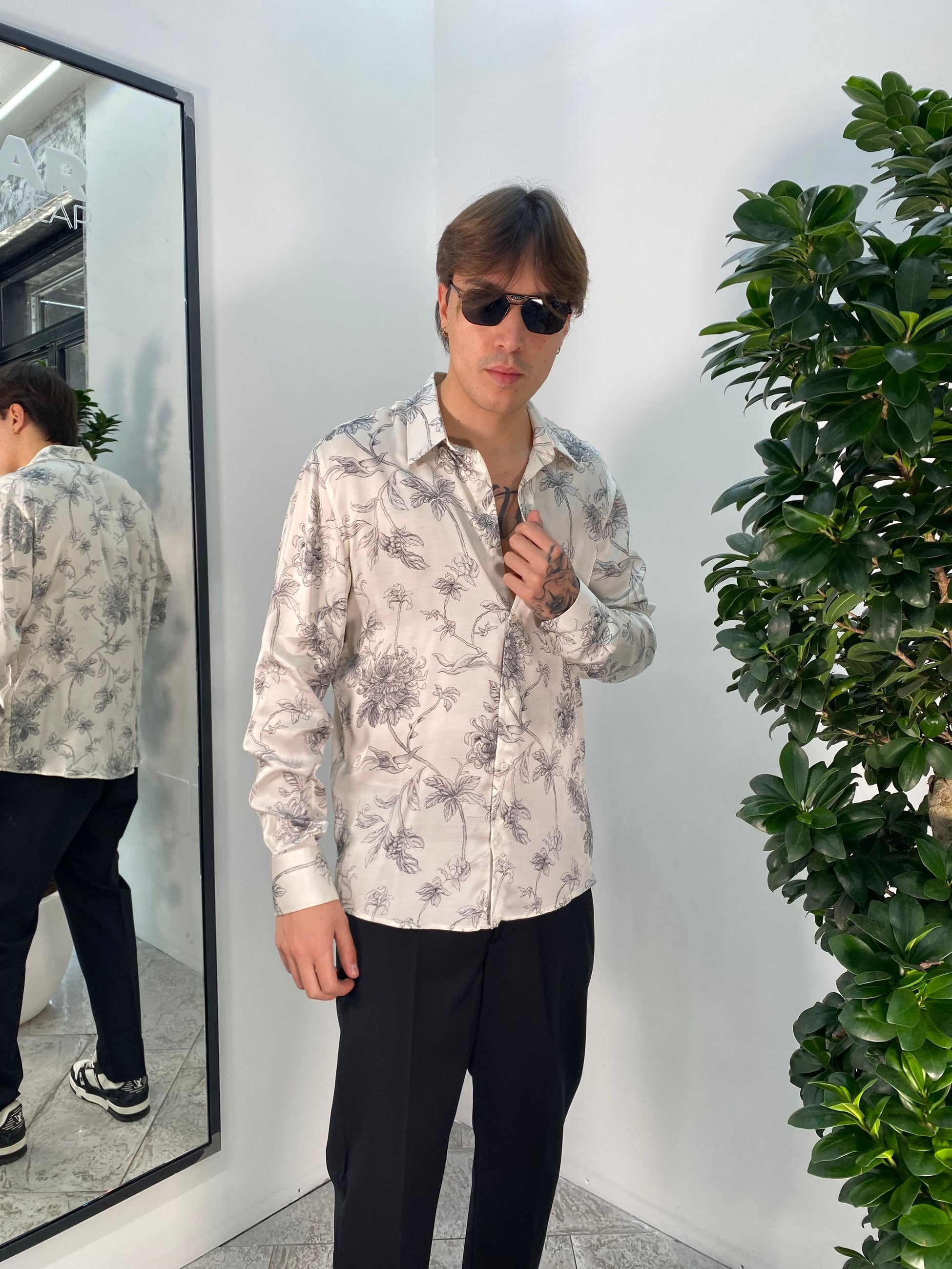 CAMICIA MANICA LUNGA FANTASIA FIORI IN MORBIDA E LEGGERA VISCOSA - RELAXED FIT CA3289