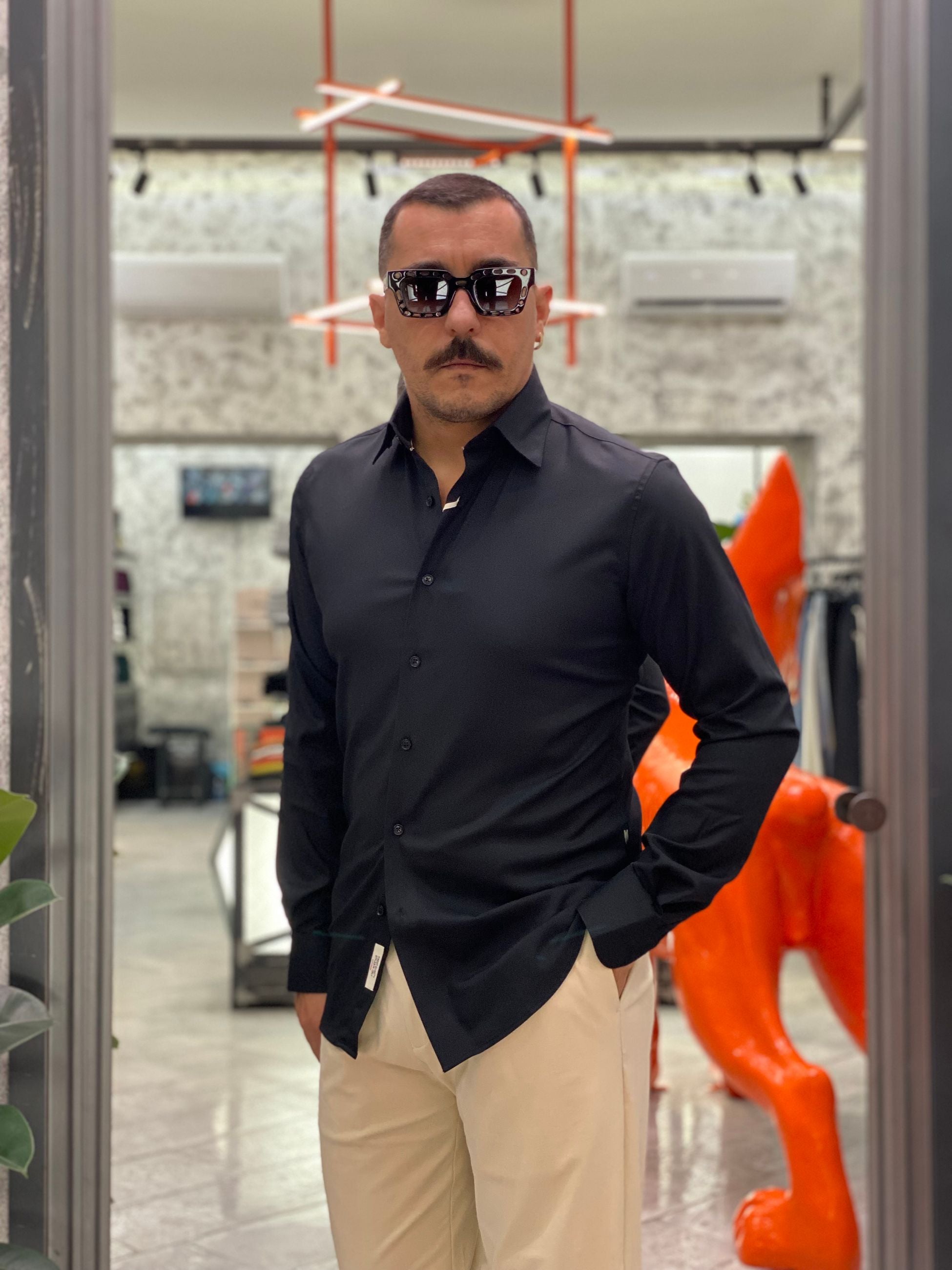 CAMICIA ELEGANTE IN MISTO MODAL CON COLLETTO CLASSICO - REGULAR FIT GL1011TB.NER