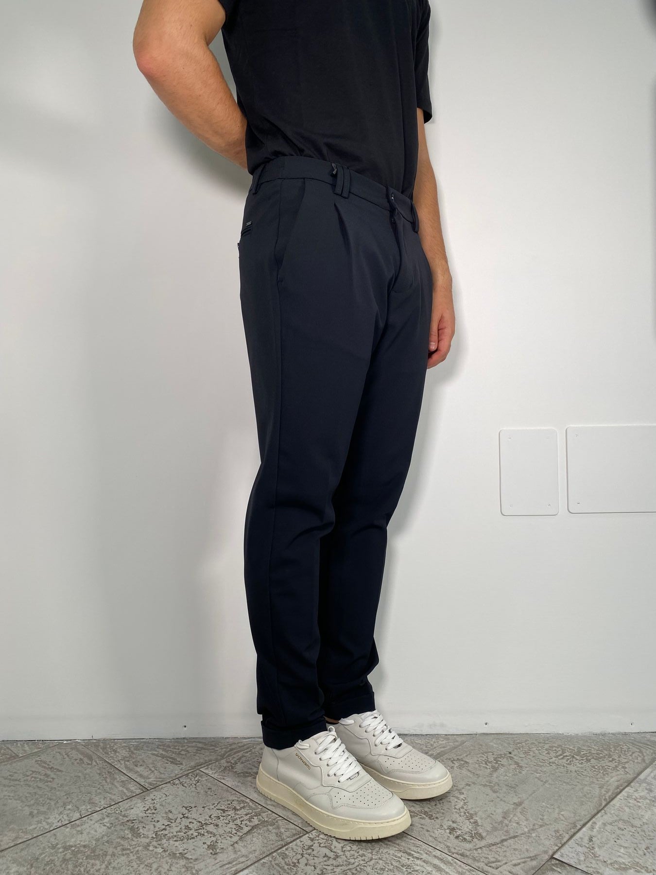 PANTALONE DA ABITO IN MORBIDO TESSUTO PUNTO MILANO ELASTICIZZATO CON COULISSE - REGULAR SLIM FIT