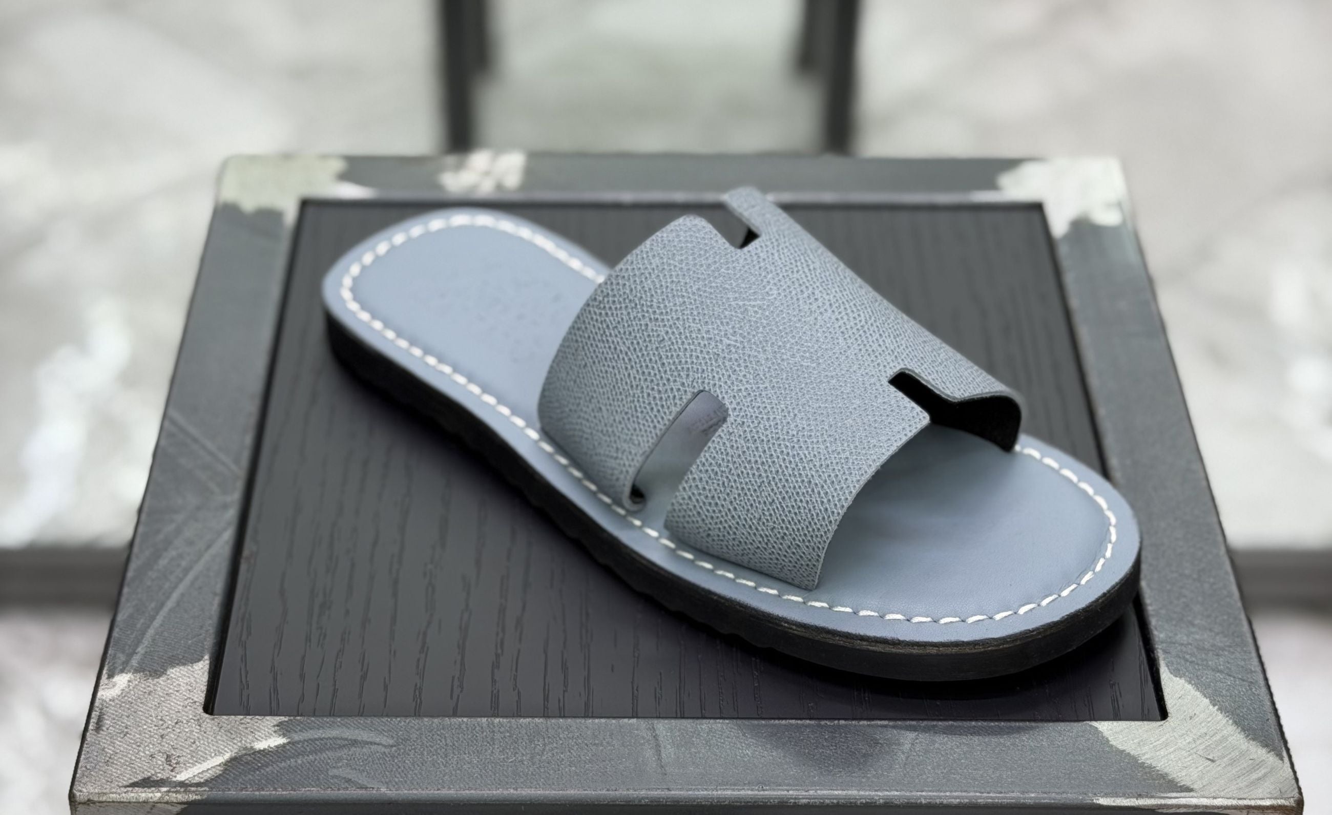 SANDALO IN PELLE MODELLO HERMES SANH25.AZZ
