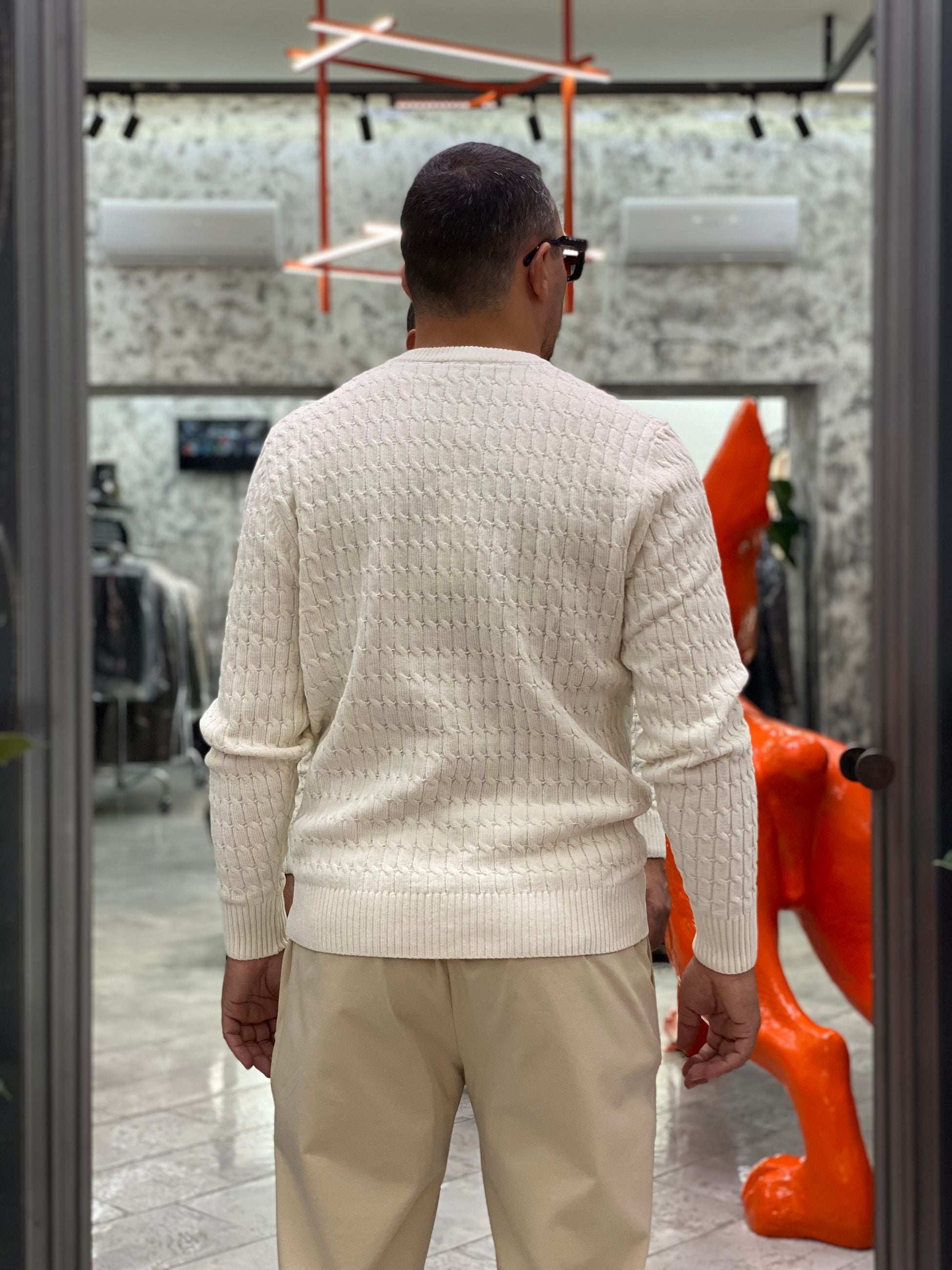 MAGLIA GIROCOLLO IN MORBIDA E CALDA CINIGLIA CON TRAMA TRECCIA - REGULAR FIT GL35056-F25.BIA
