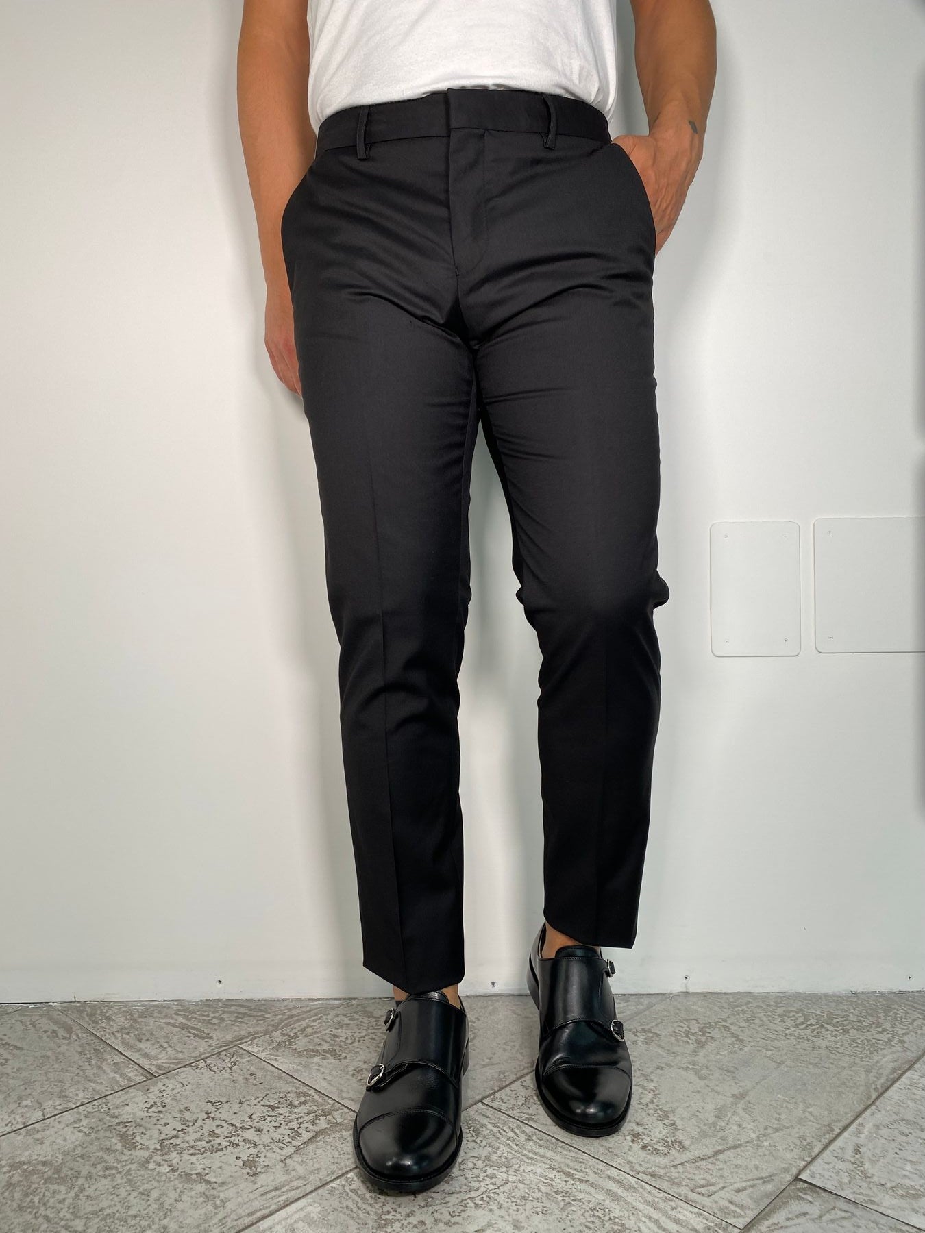 PANTALONE DA COMPLETO IN TESSUTO ELASTICIZZATO CON ABBOTTONATURA NASCOSTA - REGULAR FIT