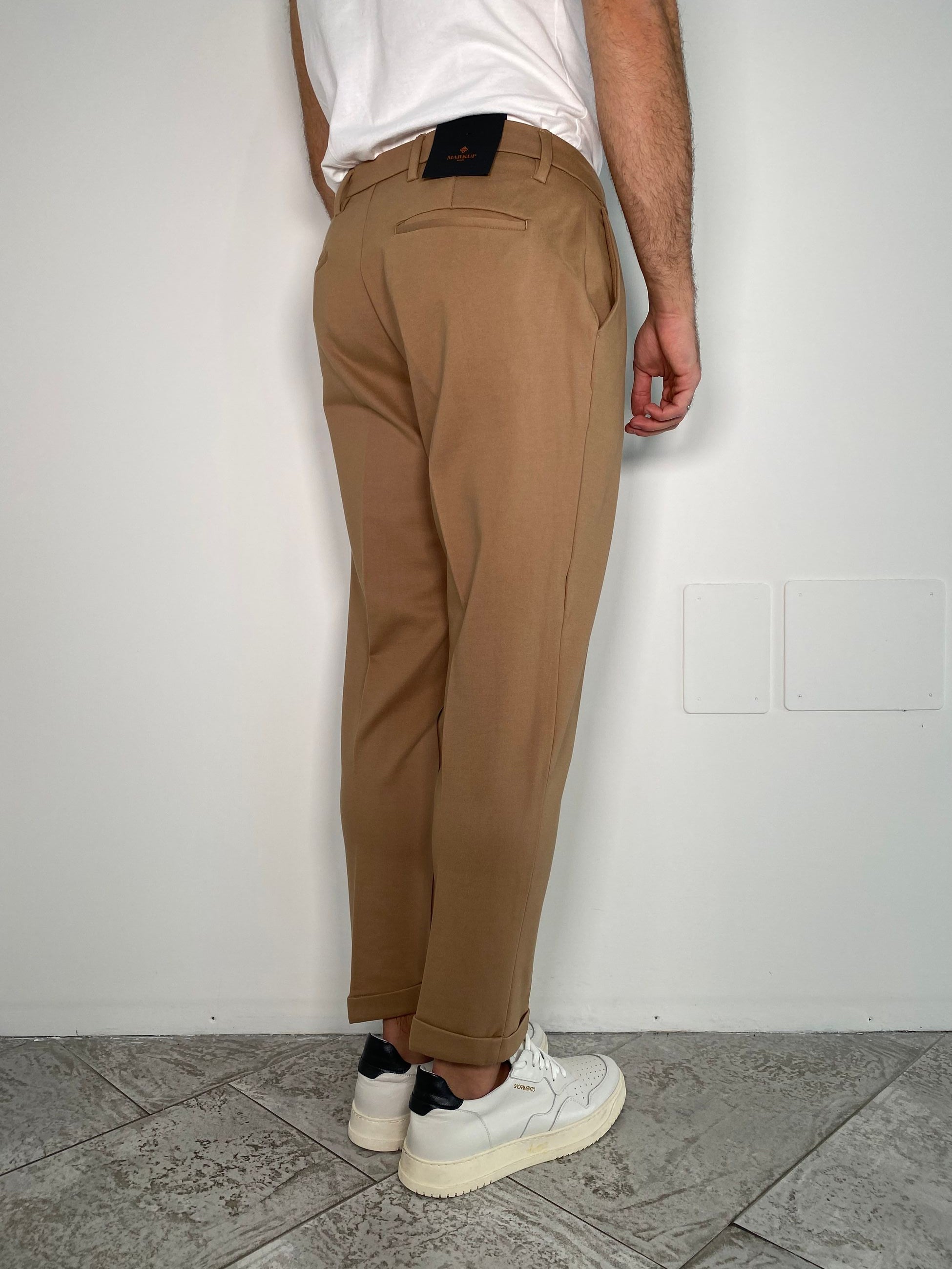 PANTALONE PUNTO MILANO CON TASCHE A FILO - CROPPED CARROT FIT