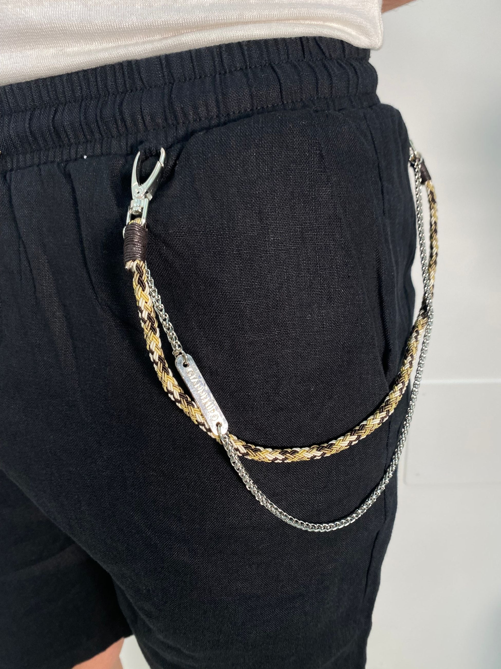 BERMUDA IN 100% LINO CON LACCIO E ACCESSORIO CATENA REMOVIBILE - REGULAR FIT FJ3269-S25.NER