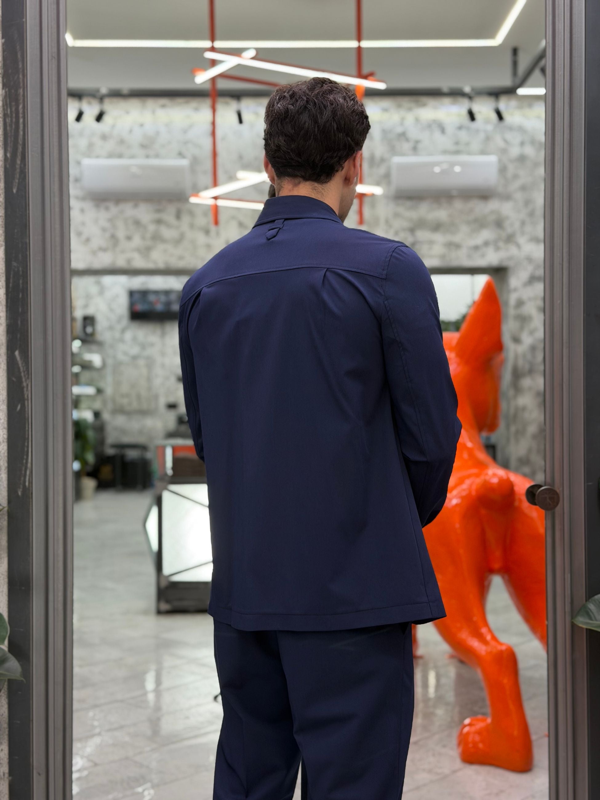 GIACCA CAMICIA DA COMPLETO IN TESSUTO ELEGANTE CON TASCHE A FILO E TASCHE APPLICATE - REGULAR FIT GBE1110SS.BLU
