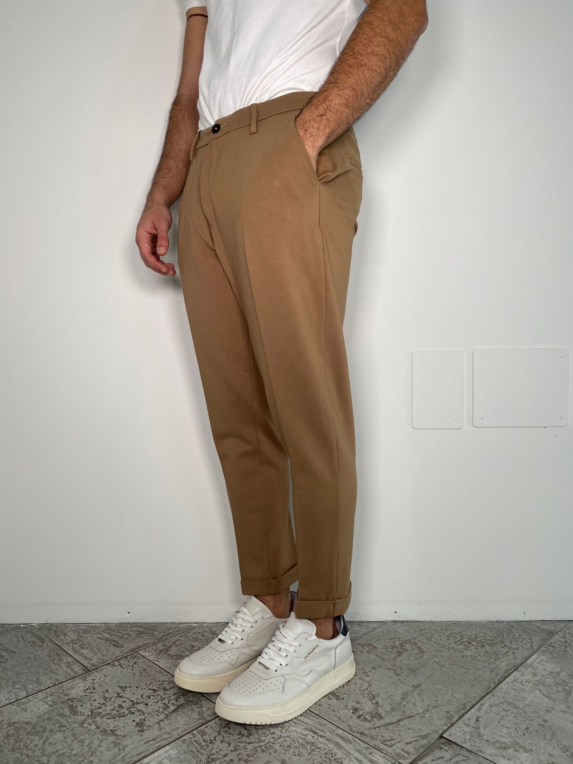 PANTALONE PUNTO MILANO CON TASCHE A FILO - CROPPED CARROT FIT