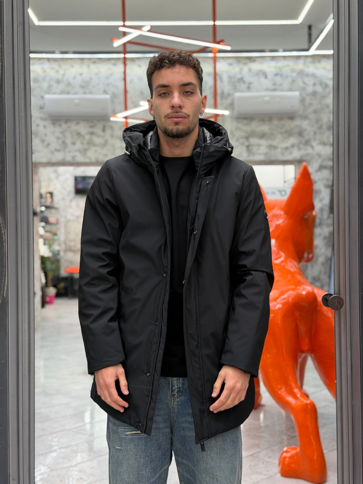 PARKA LUNGO CON CAPPUCCIO IN TESSUTO TECNICO WATERPROOF & WINDPROOF - REGULAR FIT MK24007-26.NER
