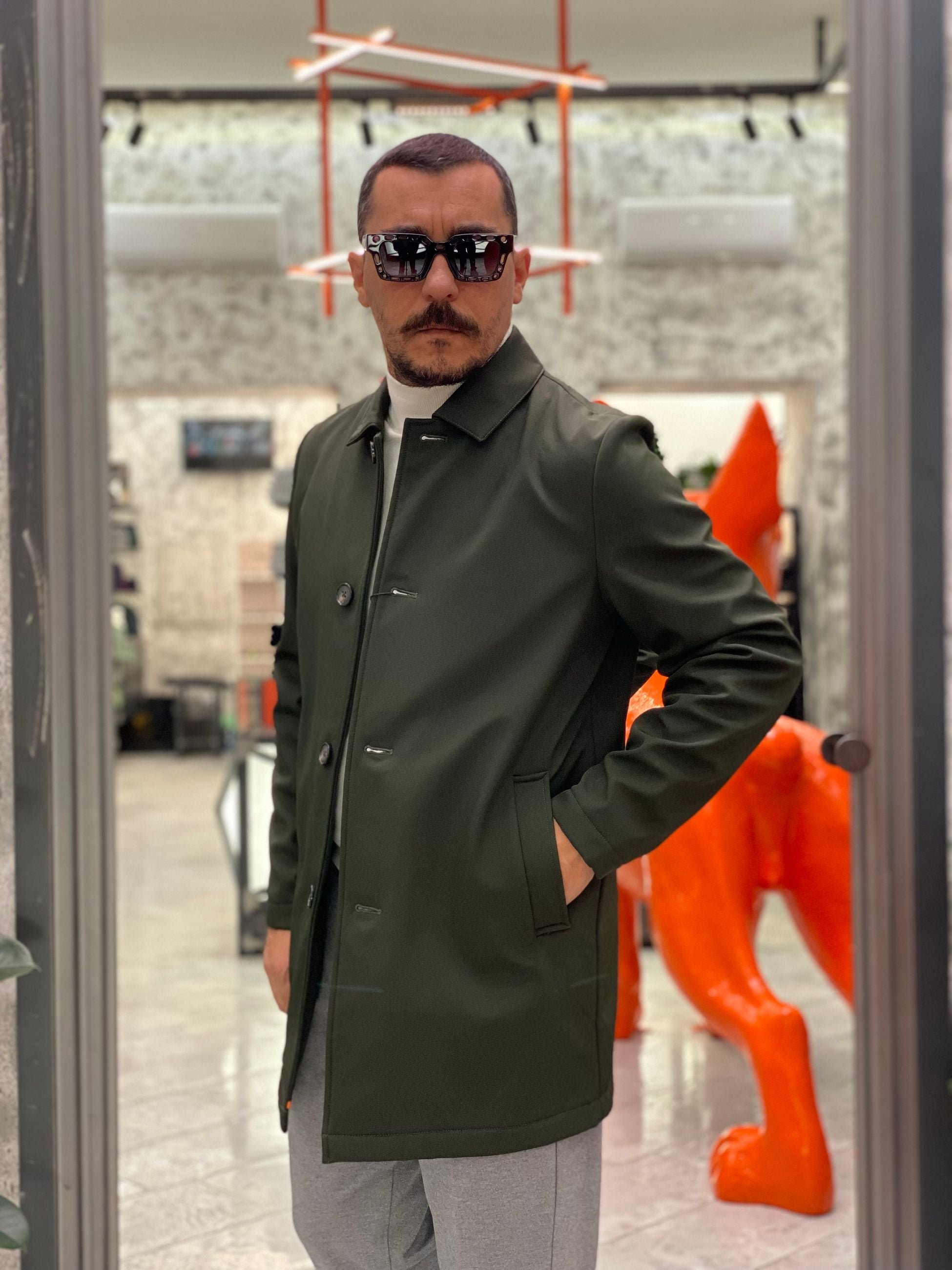TRENCH IN TESSUTO SOFTSHELL ED INTERNO IN PILE - REGULAR FIT MK9940063.VMIL
