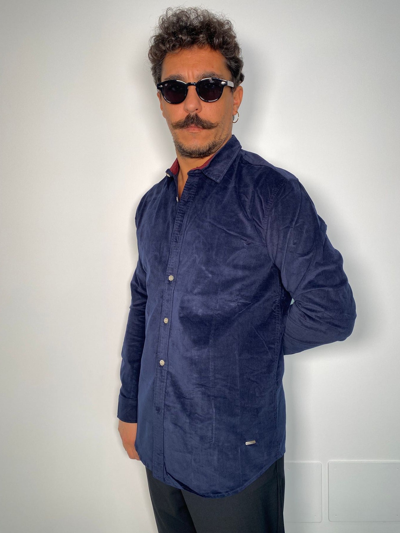CAMICIA IN VELLUTO A COSTE ELASTICIZZATO - SLIM FIT