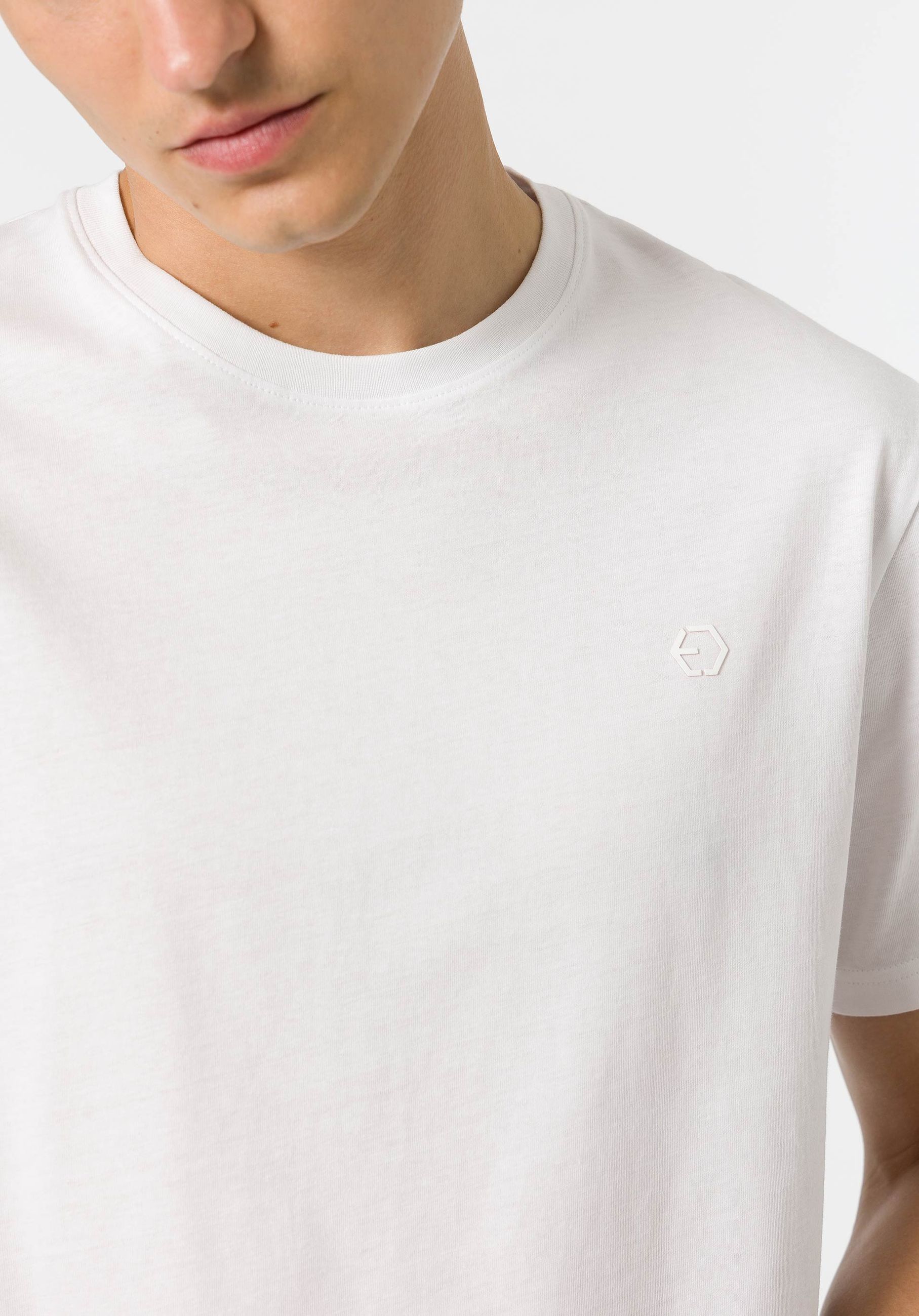 T-SHIRT BARTON BASIC IN 100% COTONE CON LOGO LATO CUORE - REGULAR FIT 10048304.BIA