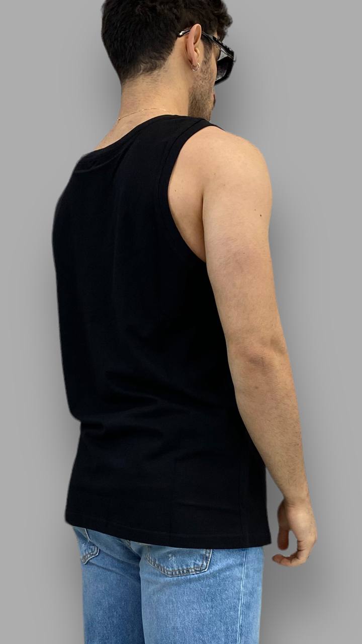 CANOTTA BASIC CON SCOLLO PROFONDO E LOGO IN CORSIVO A RILIEVO LATO CUORE - OVERSIZE FIT